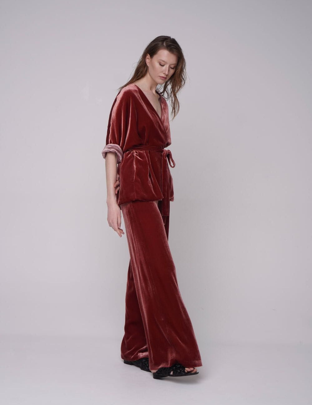 Airy Silk Velvet Set Product SIA Glamoralle
