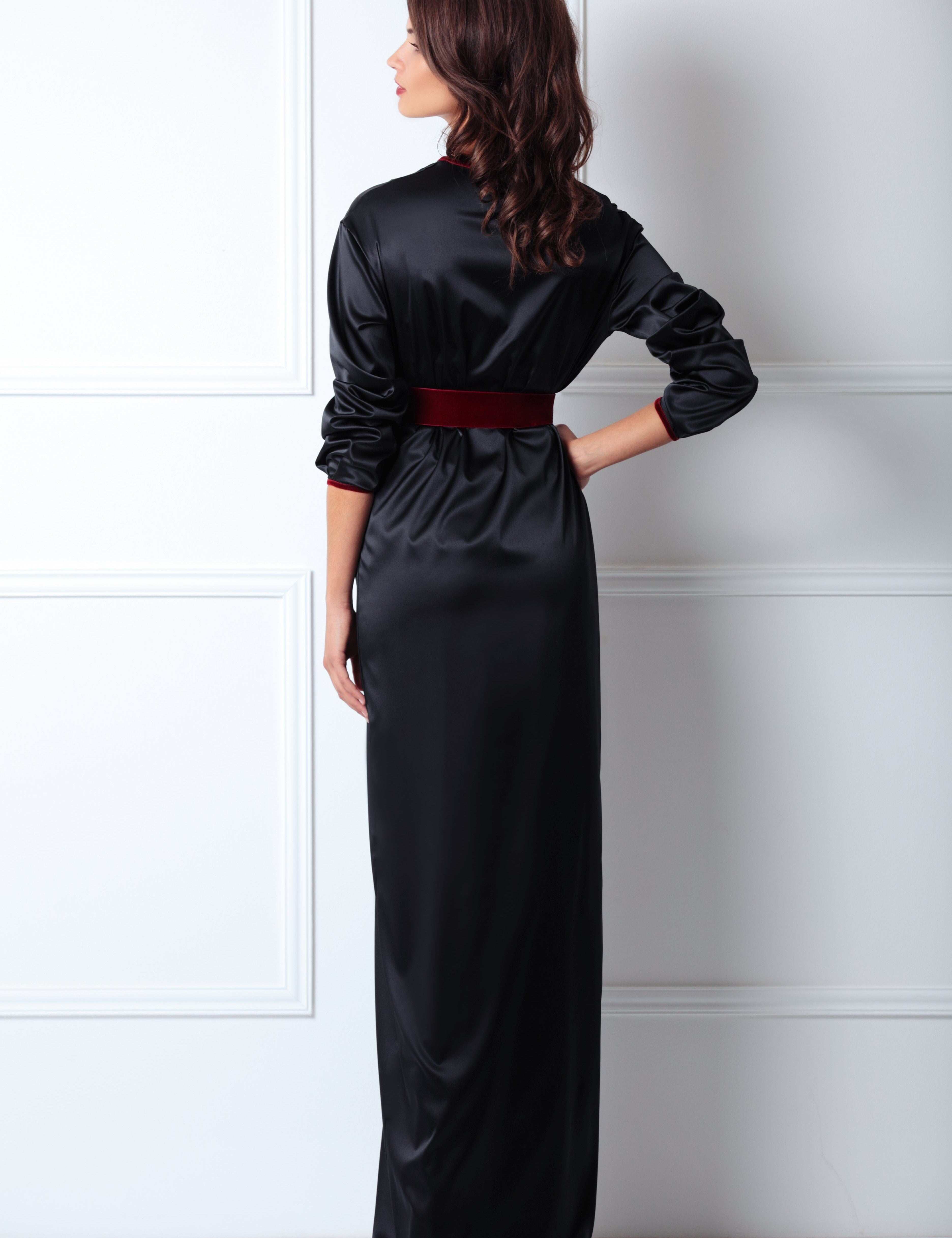 Elegant Robe Product Amoralle