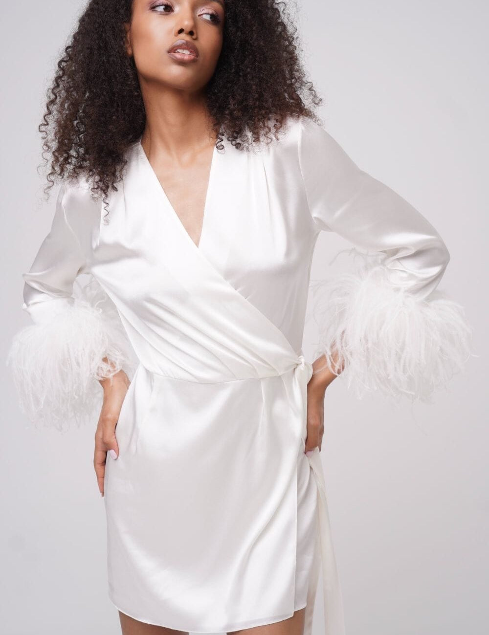 Ivory Stargazing Silk Kimono Robe Amoralle