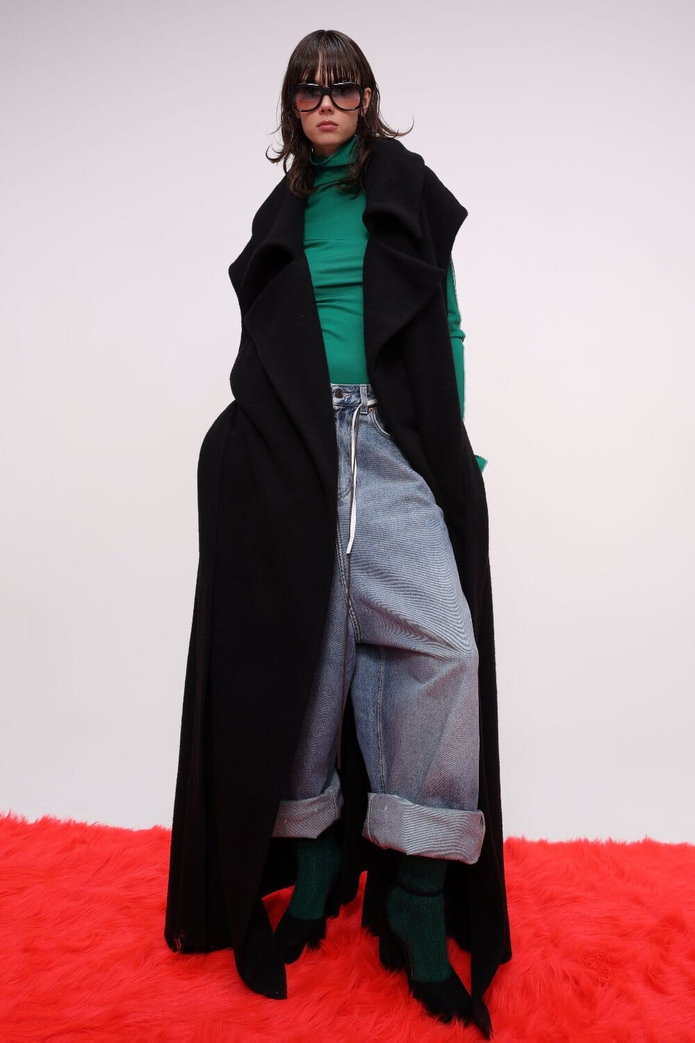 Sleeveless Belted Wool Coat Product Amoralle