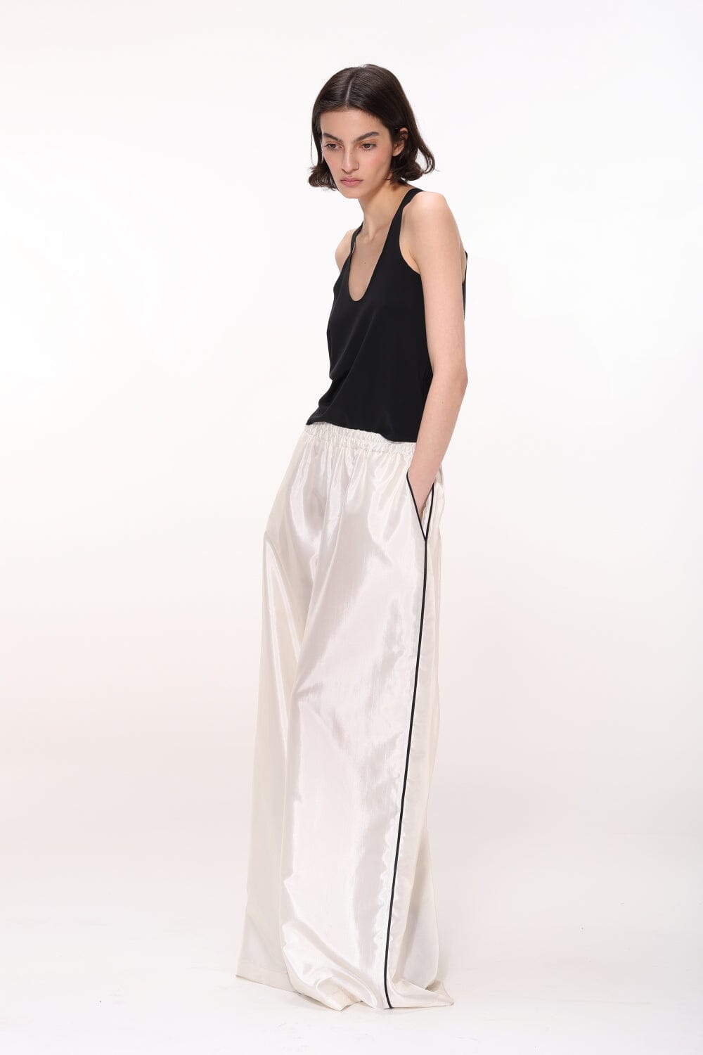 Smashing Black Top Product Amoralle