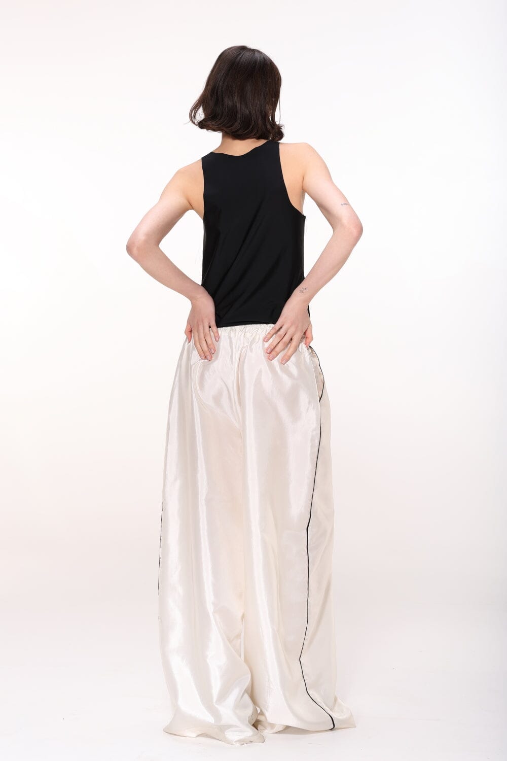 Smashing Black Top Product Amoralle