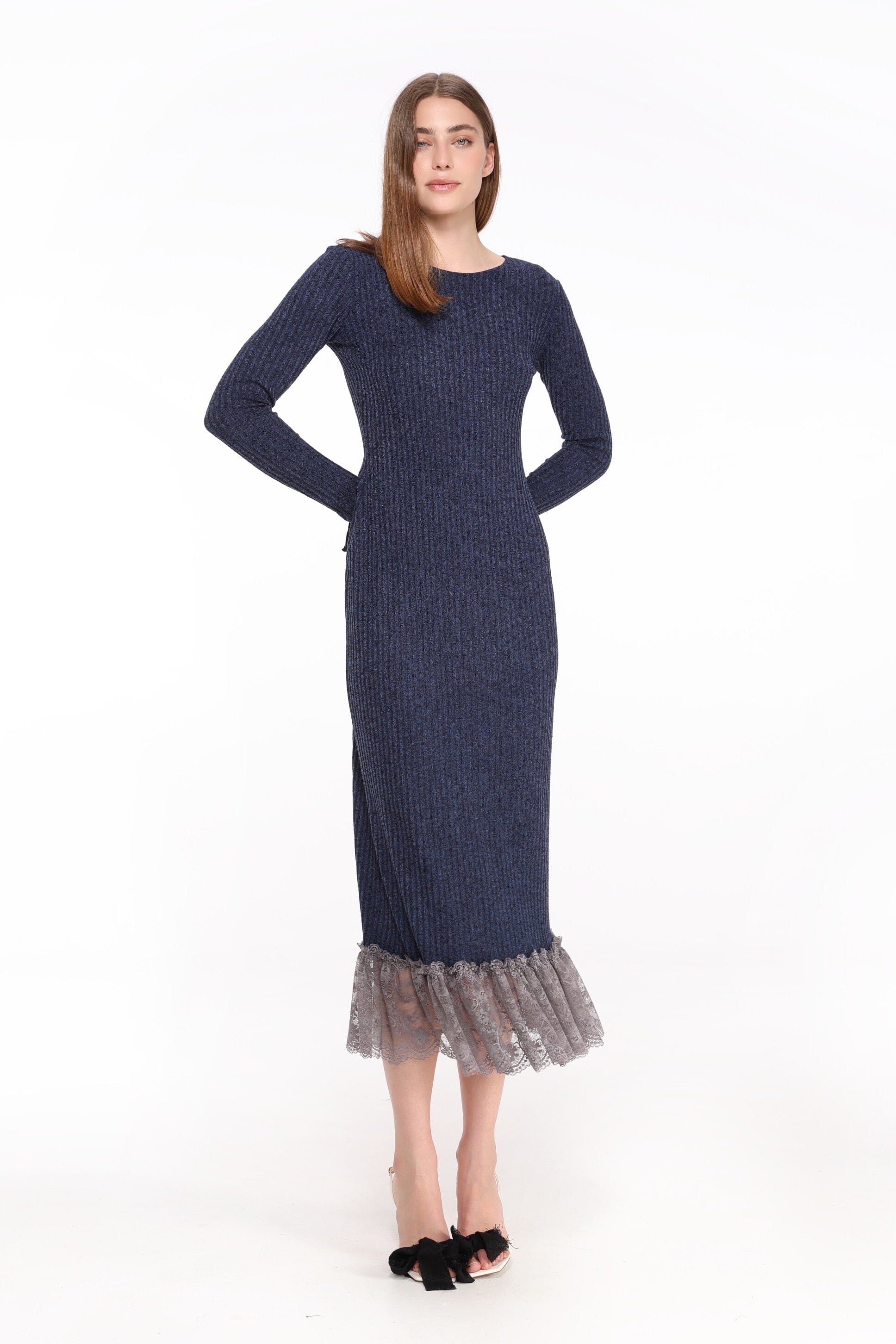 Viscose Midi Dress with Lace Trim Product Amoralle