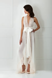 White Royal Tulip Robe Product Amoralle