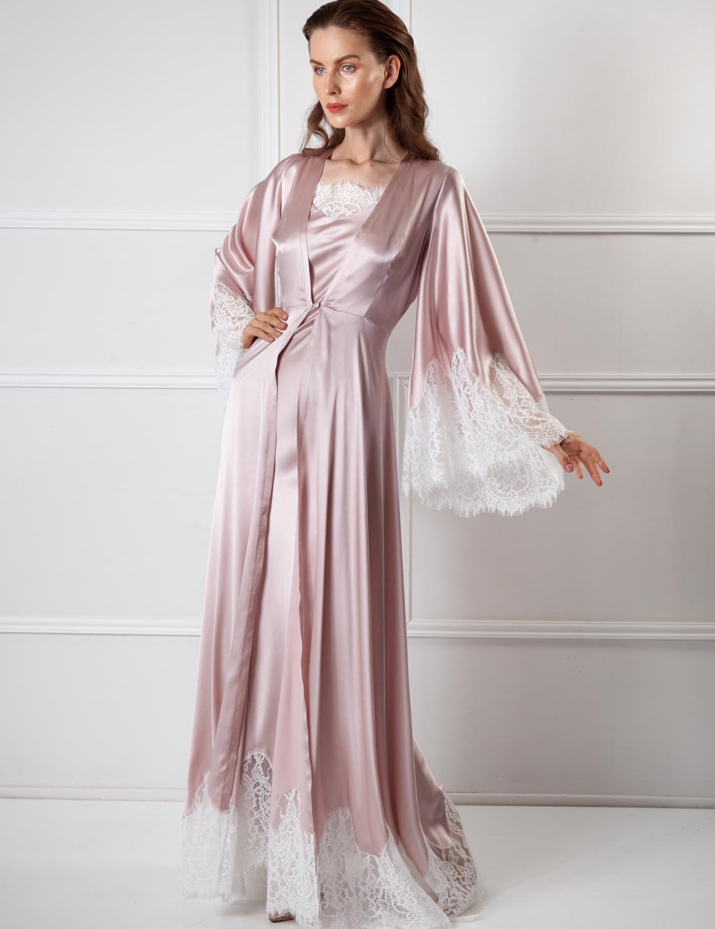 S1-219.S1.CMG Faithfully yours robe Amoralle