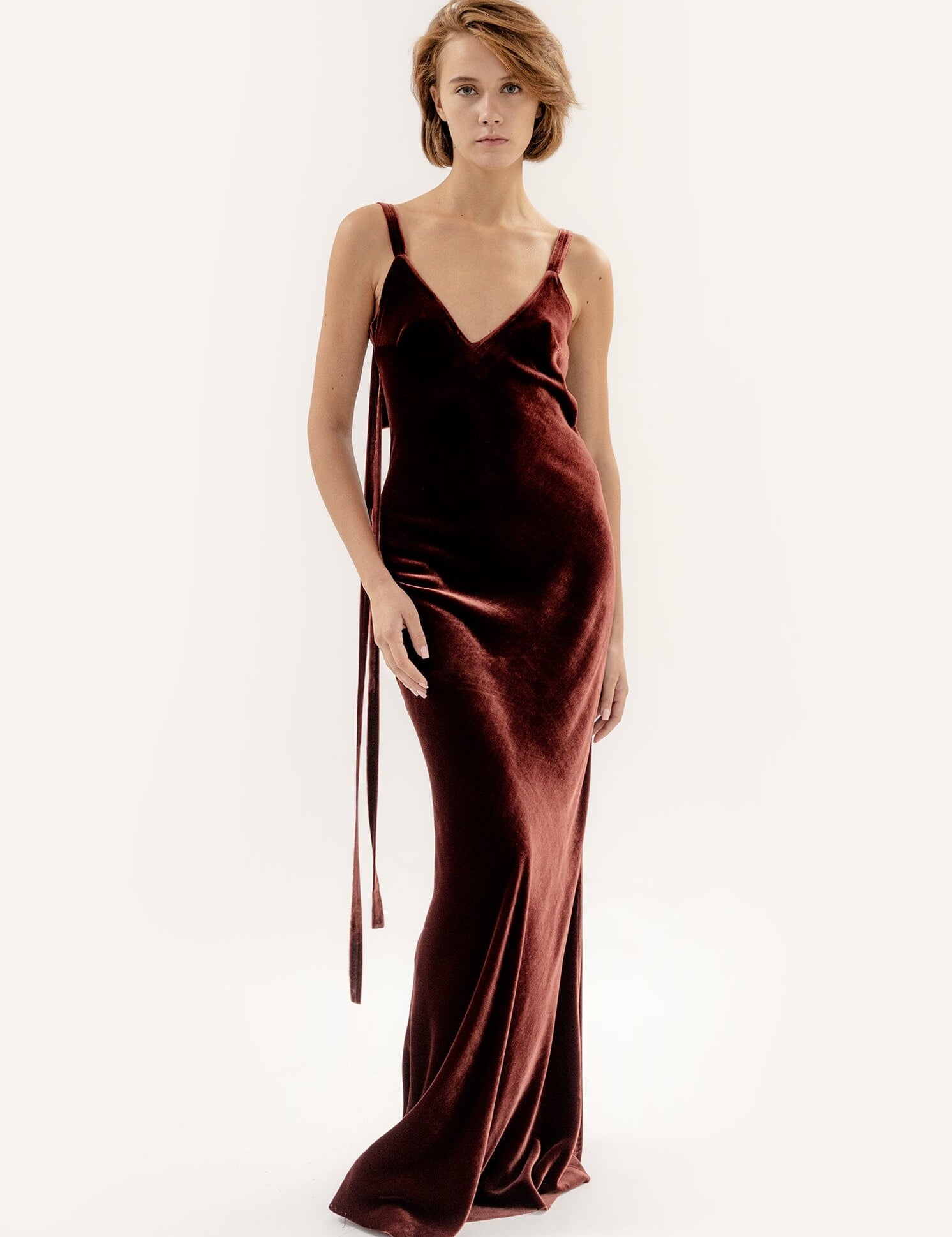 Royal Destiny Dress Bordeaux Product Amoralle