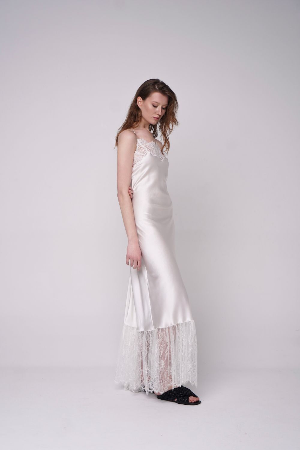 Silk Passion Slip White Product SIA Glamoralle