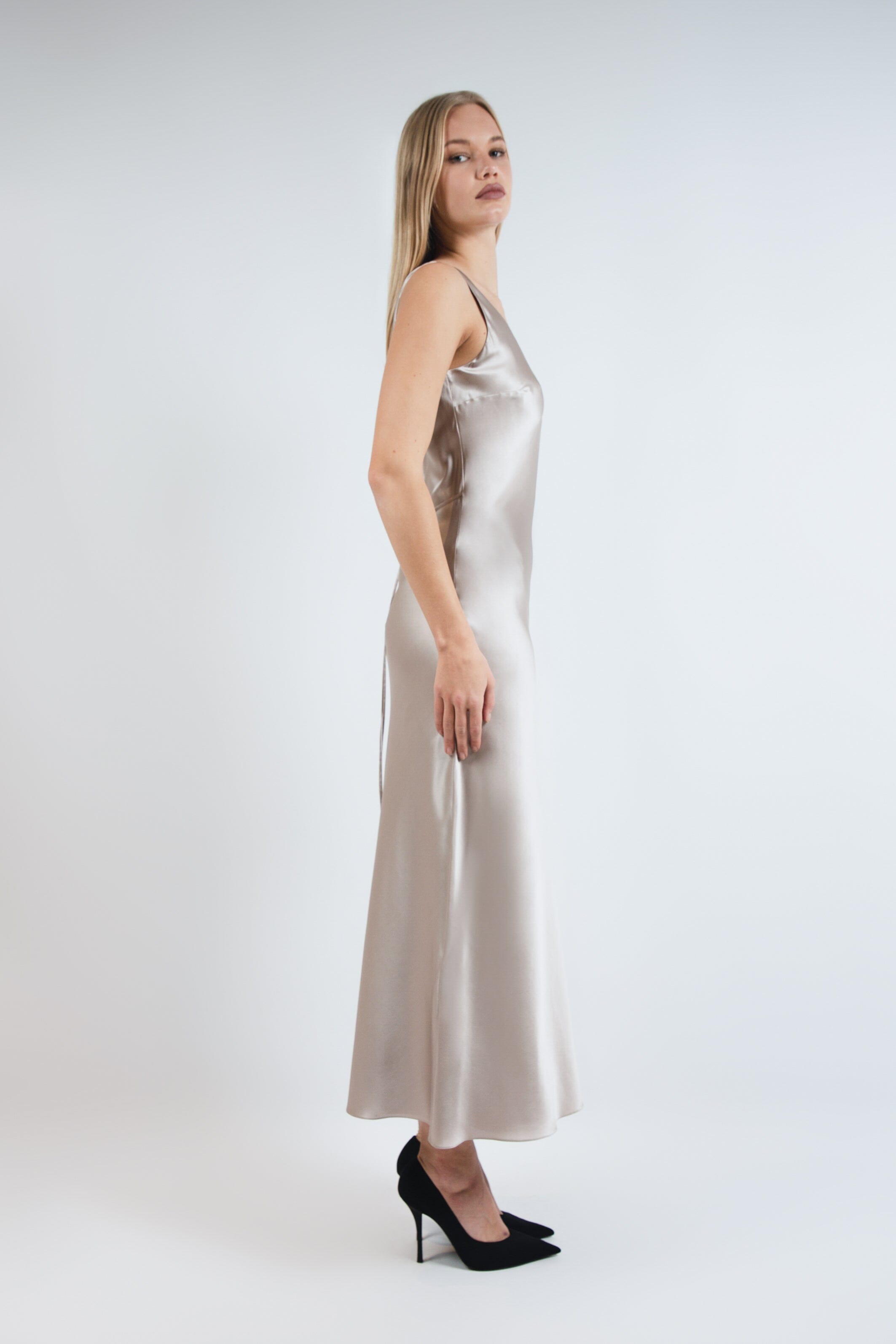  Cute Silk Double Dress Beige Product Amoralle