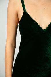  Devotion My Lips Slip Dark Green Product Amoralle