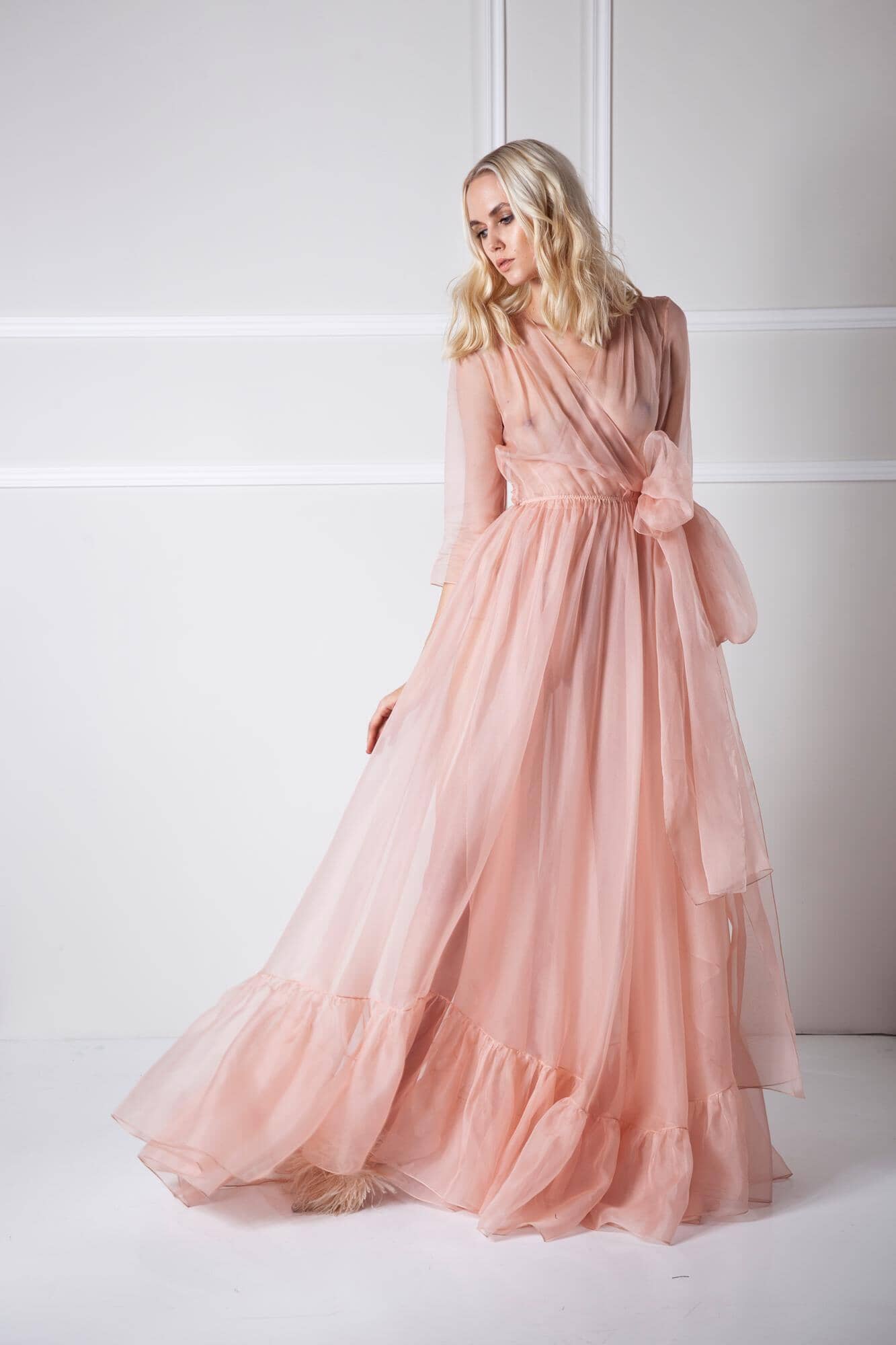  Divine Hour Robe Powder Product Amoralle