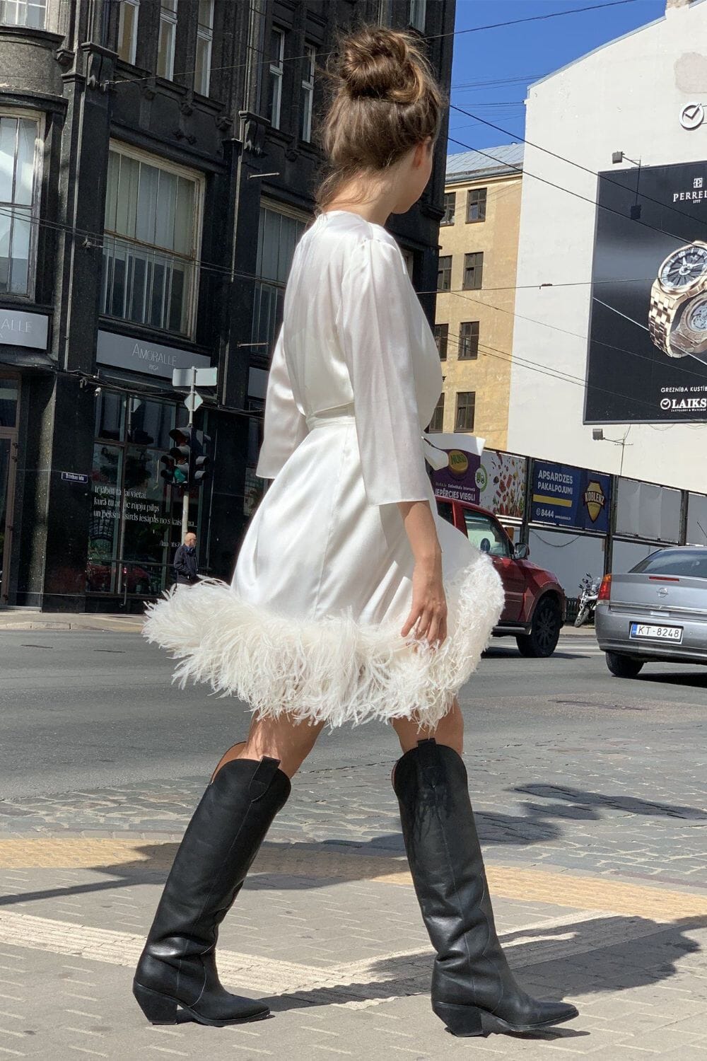  Feathered Kiss Robe Ivory Amoralle