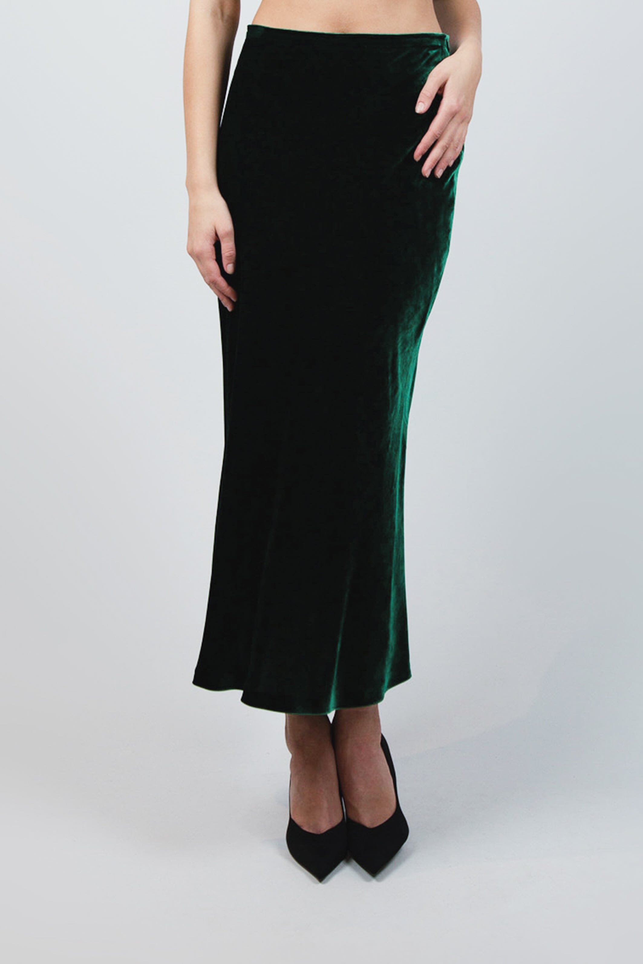  Feels Like Love Skirt Dark Green Product Amoralle