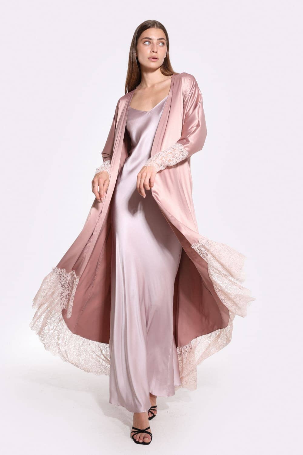  Her Morning Robe Product Amoralle