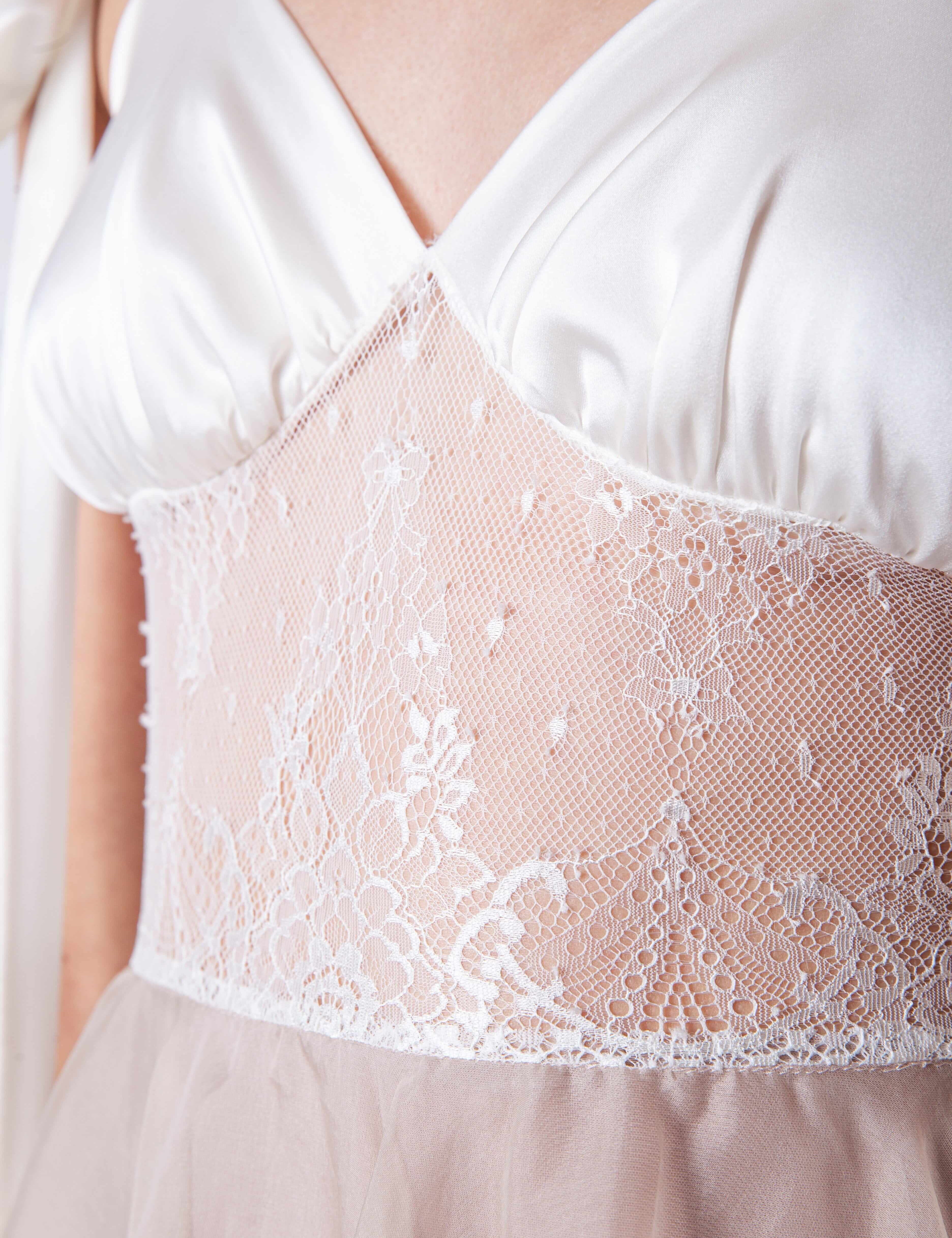  Kiss My Soul Gown Product Amoralle