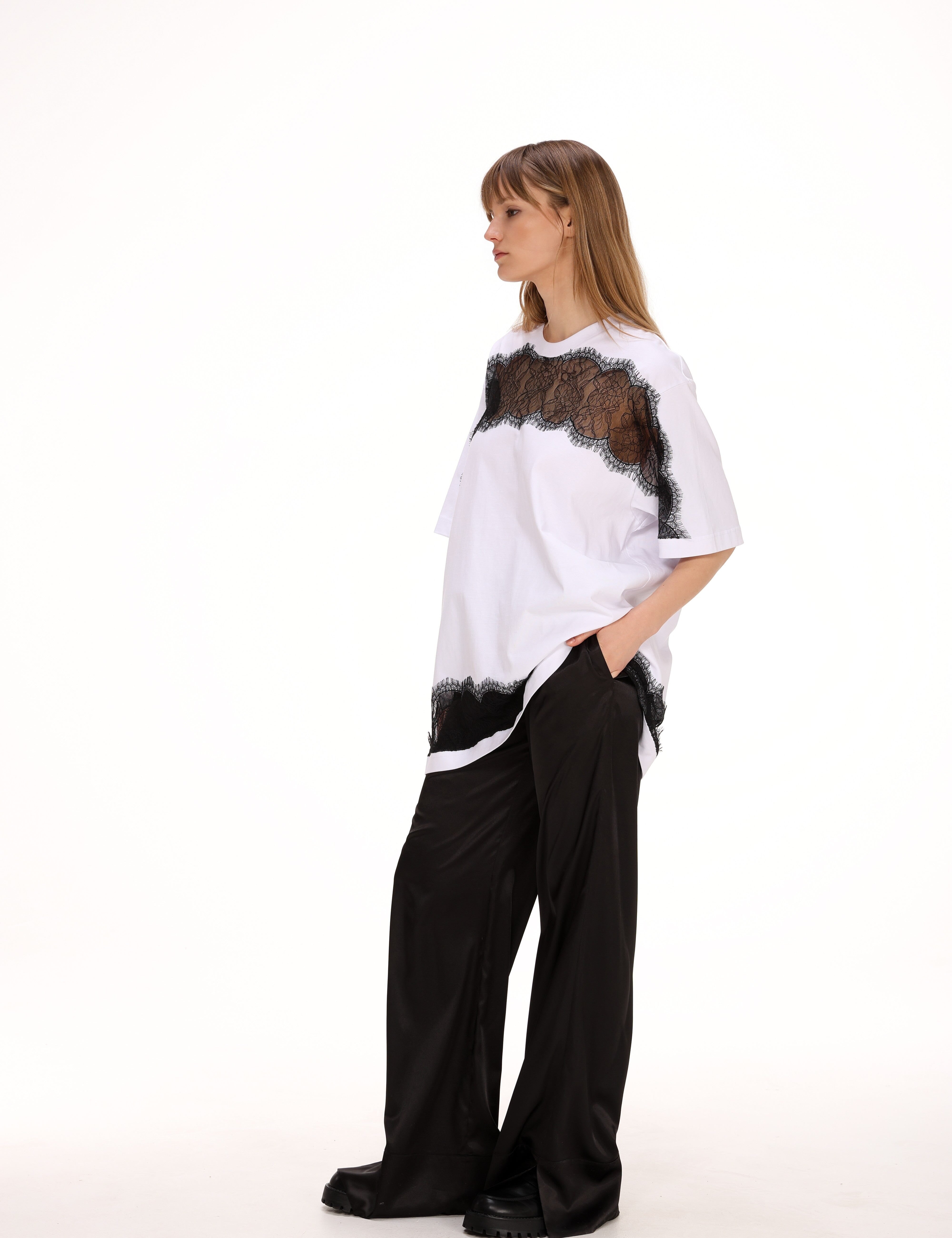  Lace and Cotton T-shirt Product Amoralle
