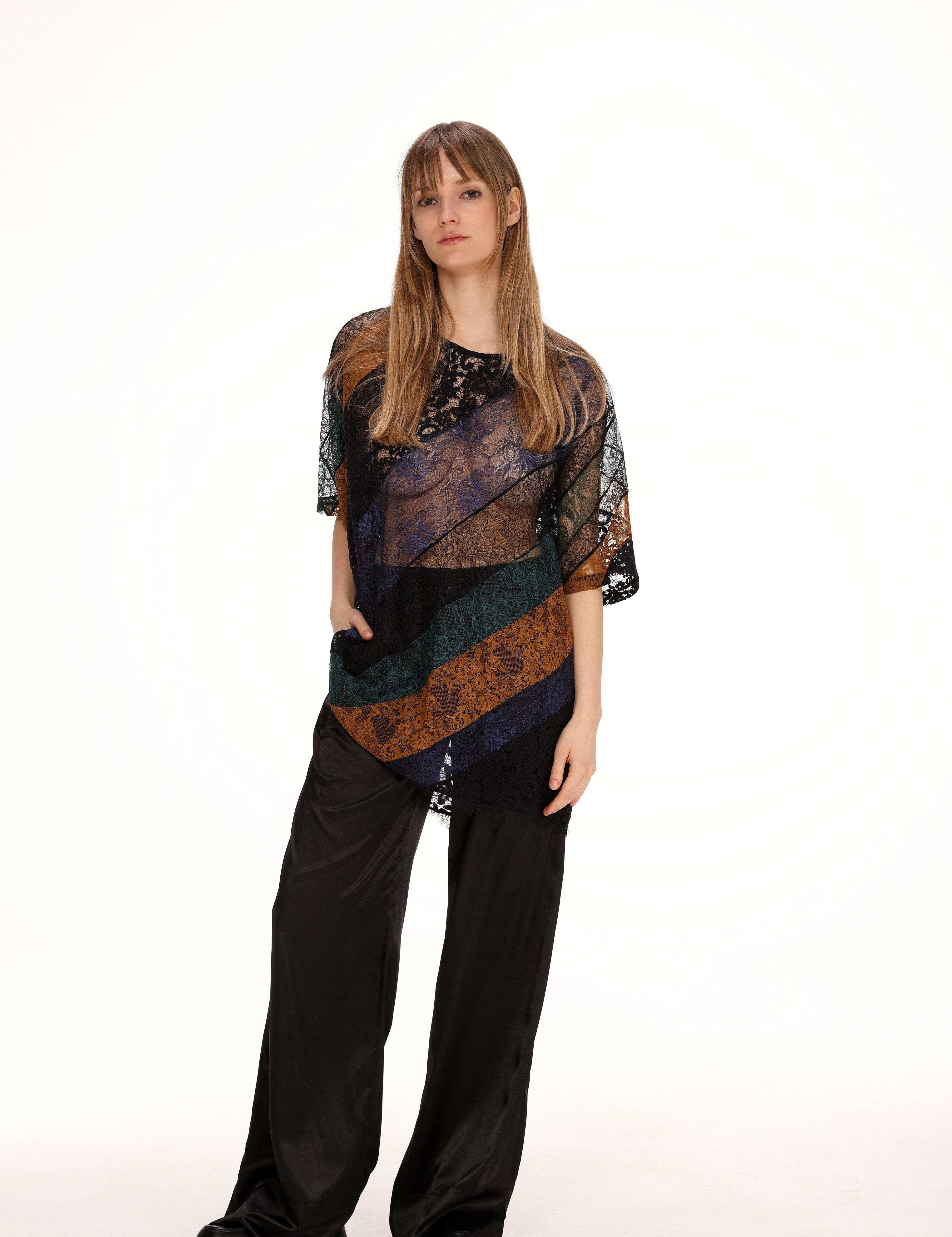  Lace T-shirt Product Amoralle