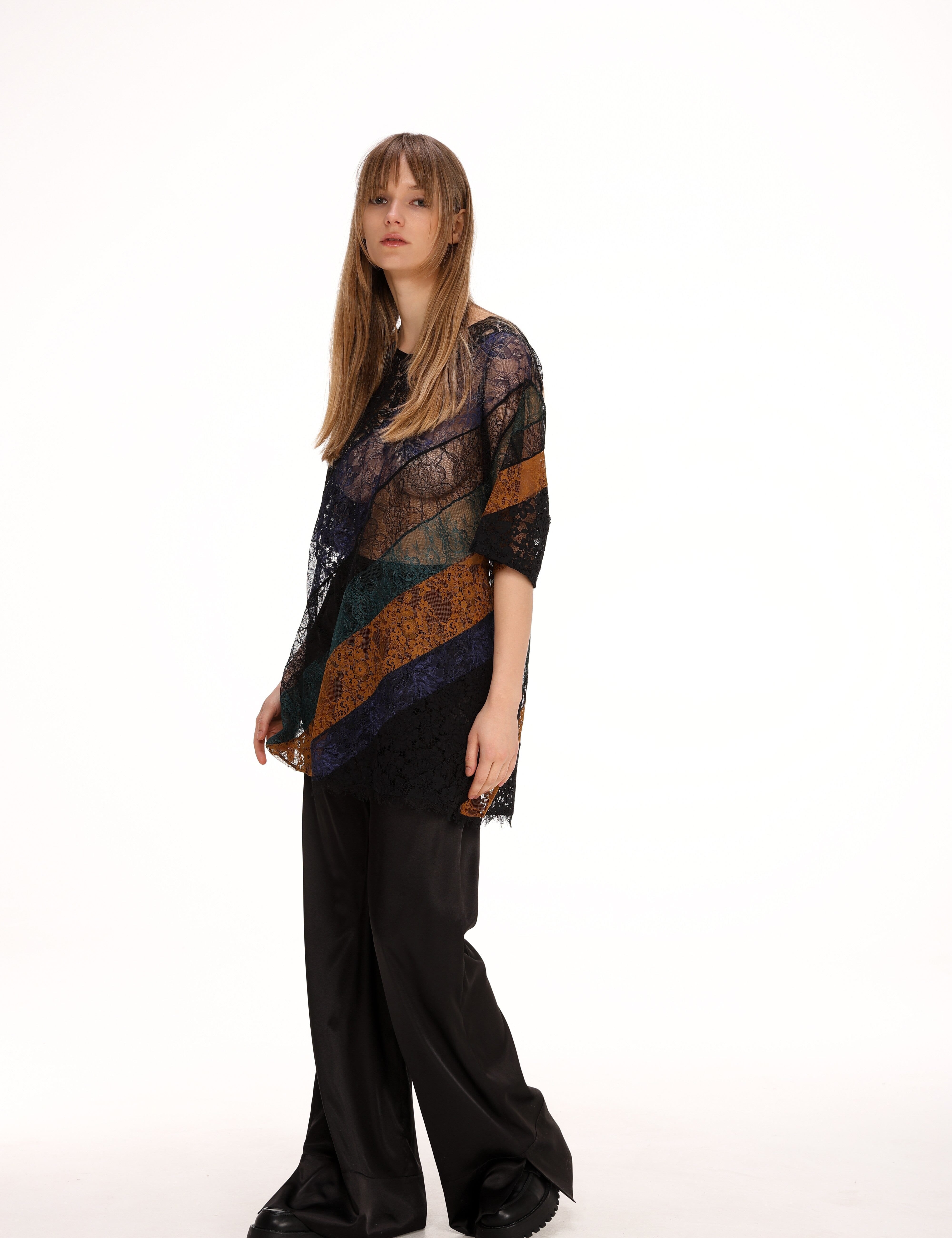  Lace T-shirt Product Amoralle