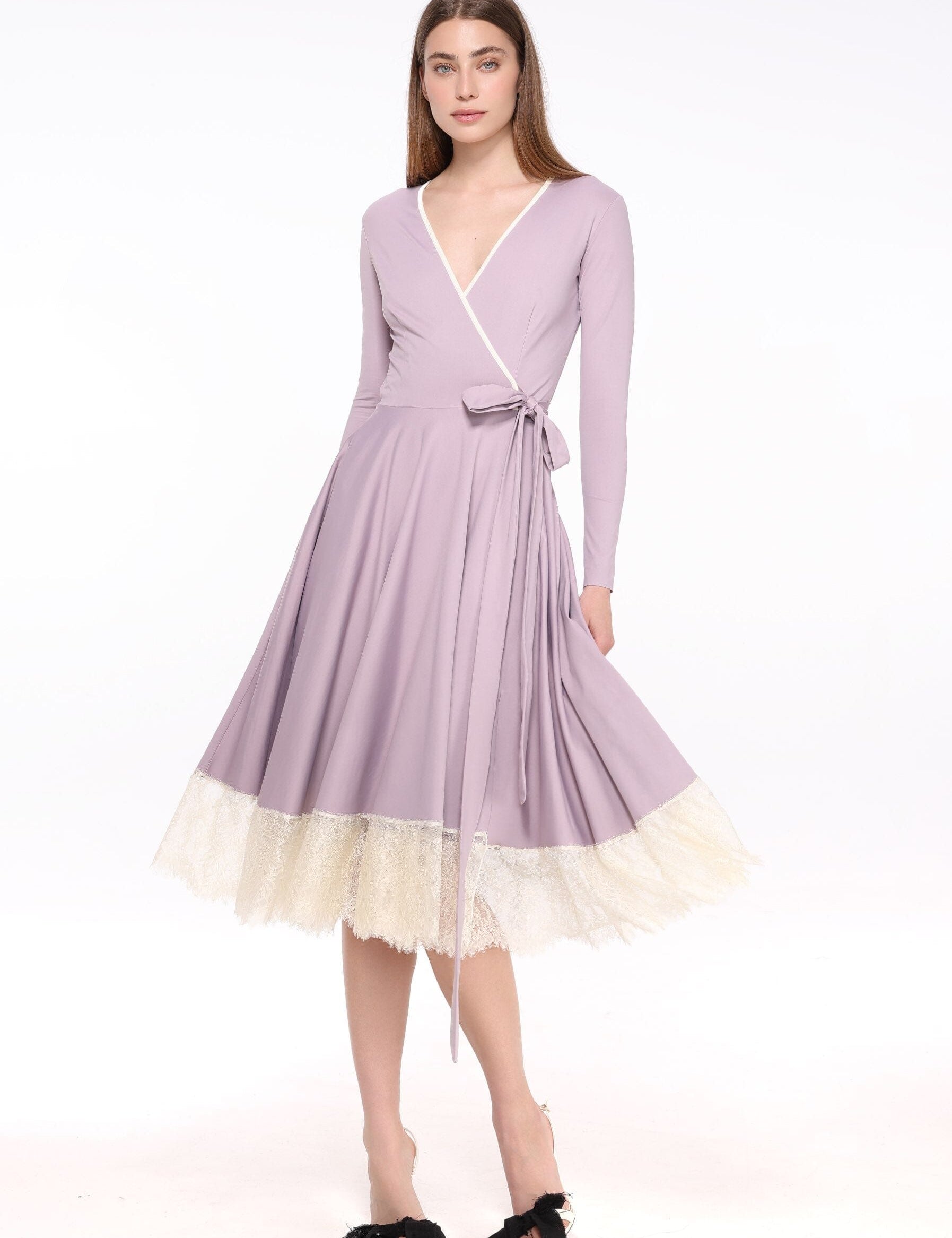  Lavender Dress with Lace Hem Product Amoralle