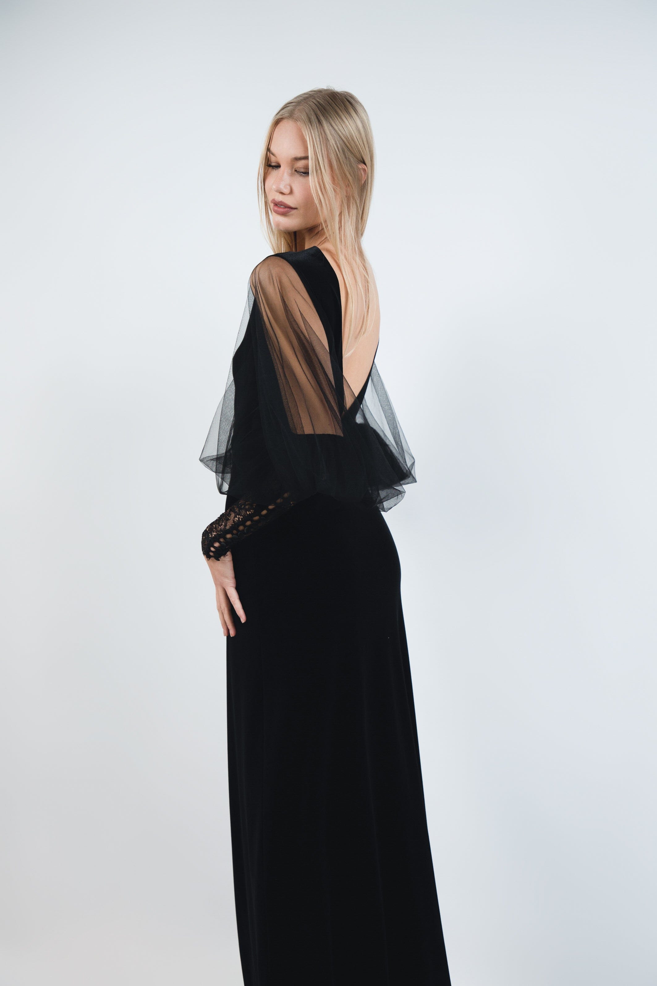 Sensual Velvet Dress Black – Amoralle