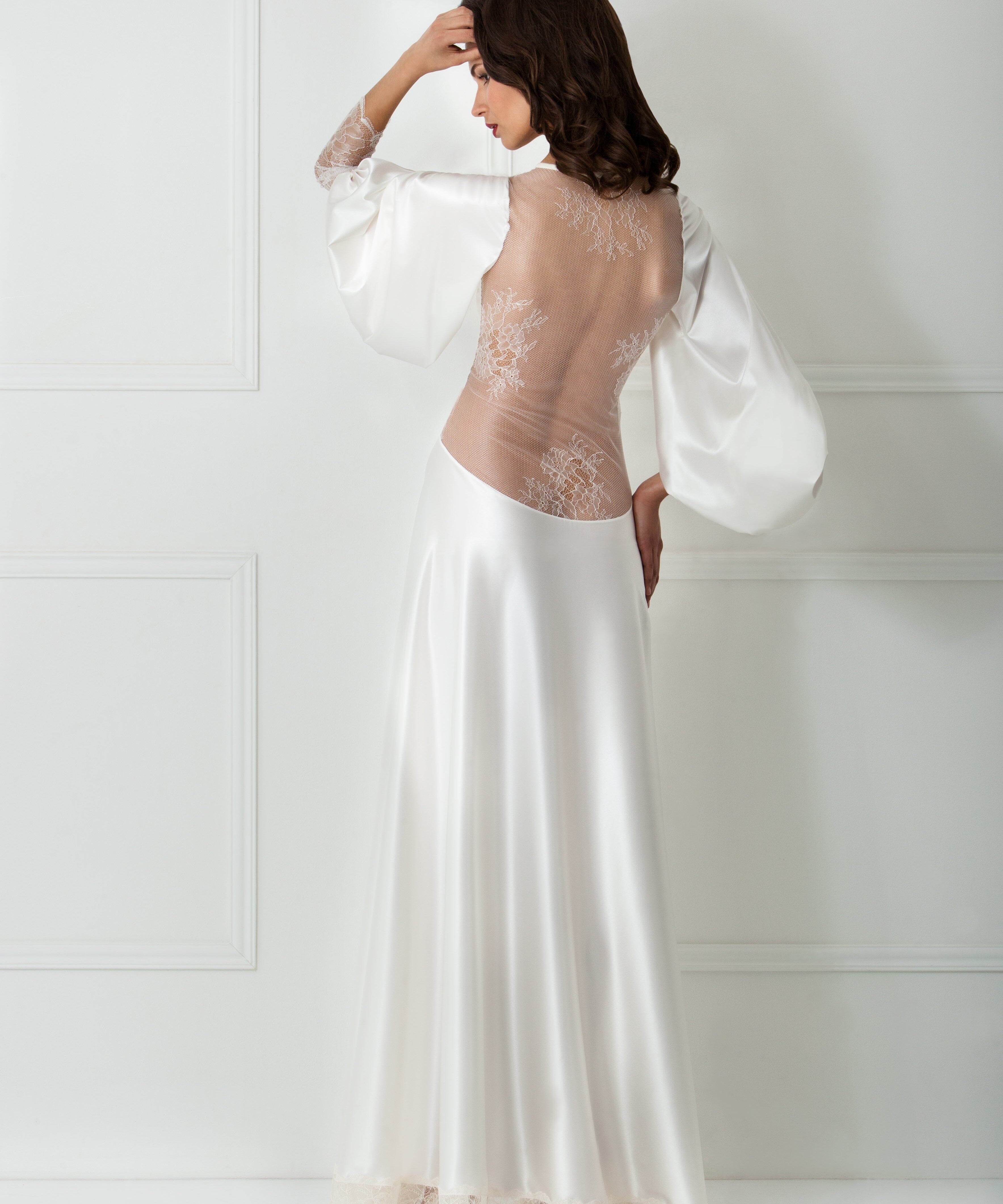 amoralle linen dress Mid-length dress Amoralle White size M International in Cotton