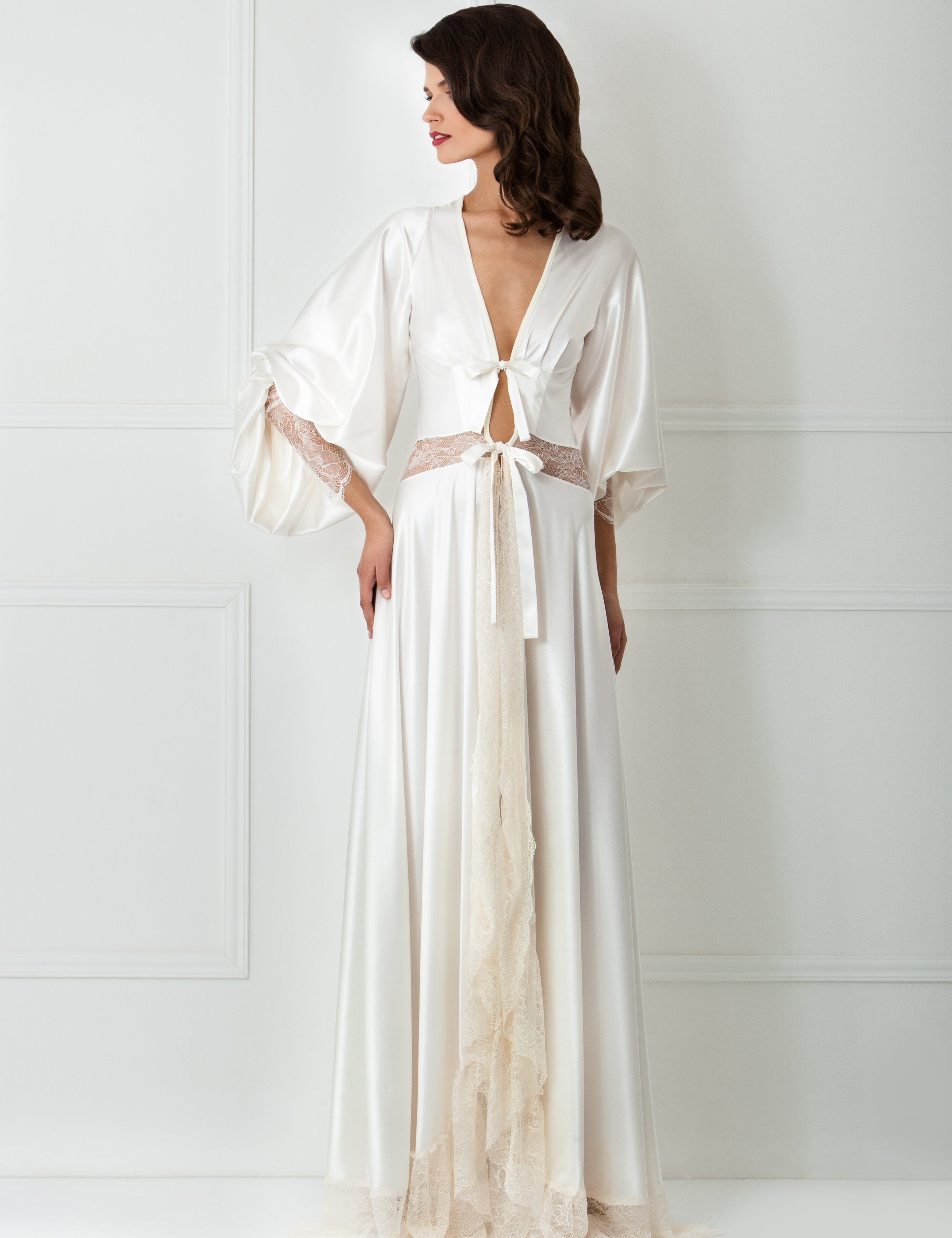  Lilly Robe Product Amoralle