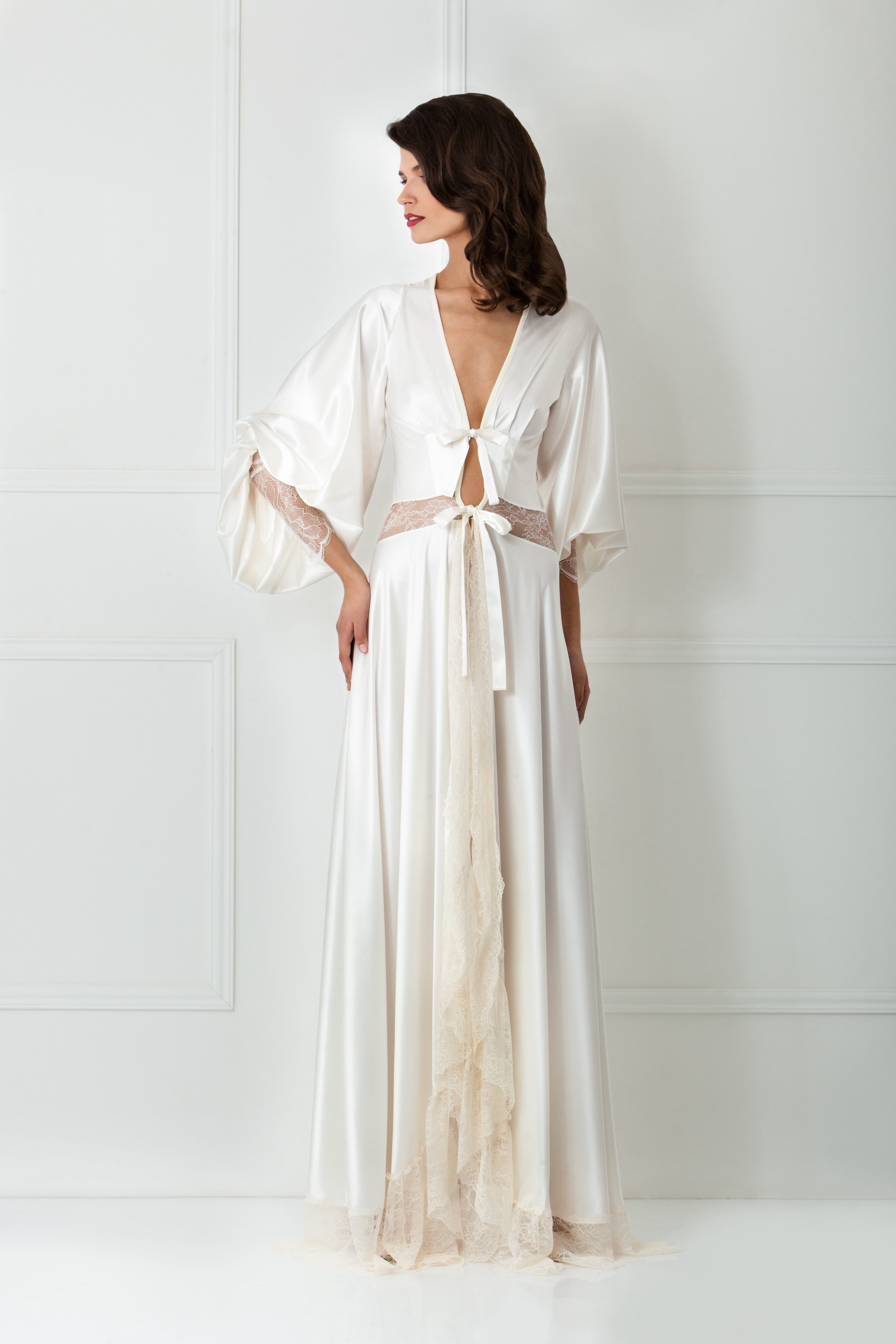  Lilly Robe Product Amoralle