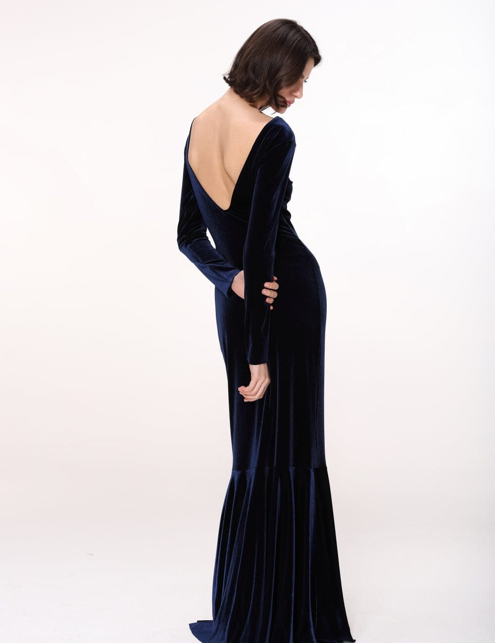  Long-Sleeve Velvet Dress Product Amoralle