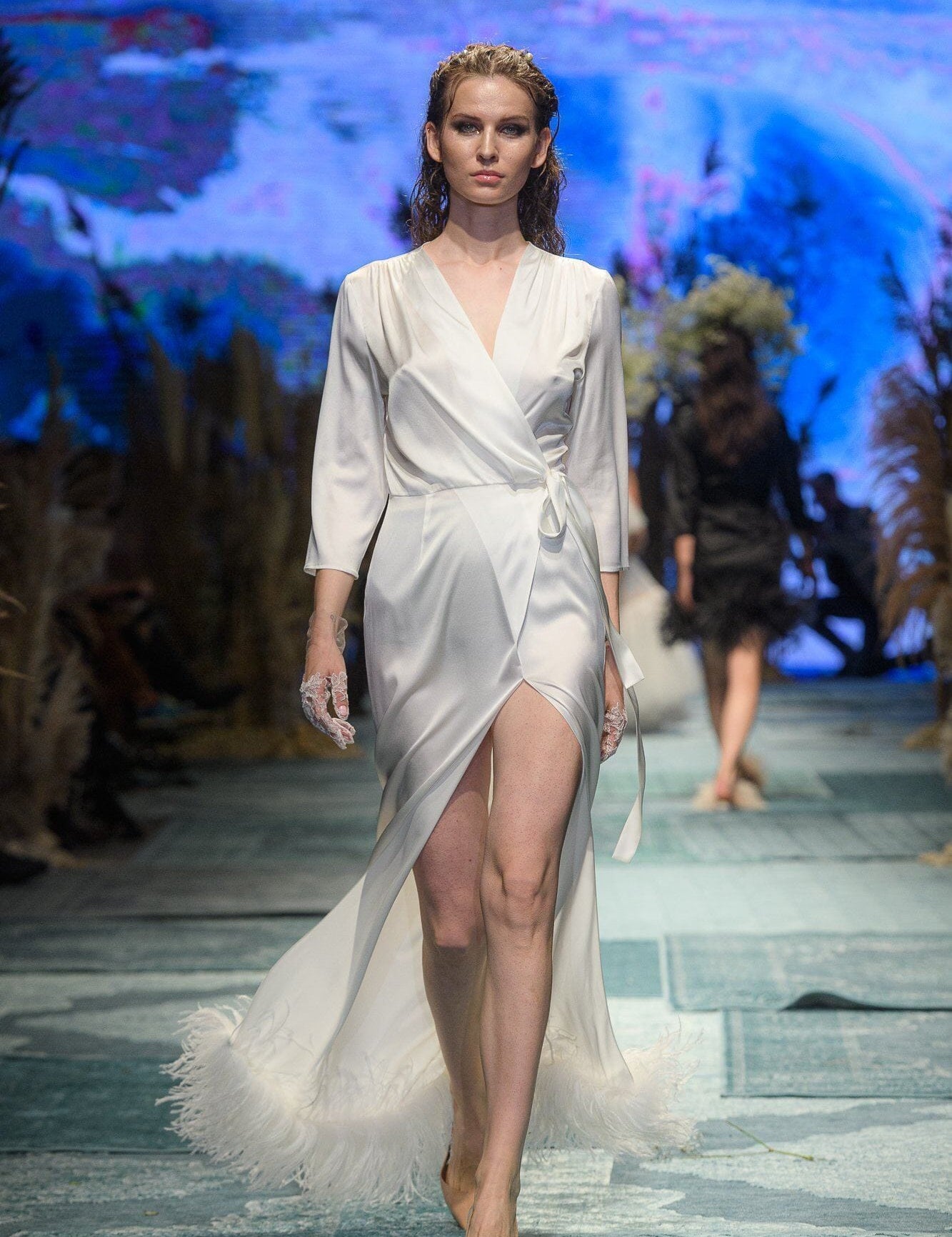  Luminous Grace Robe Ivory Amoralle