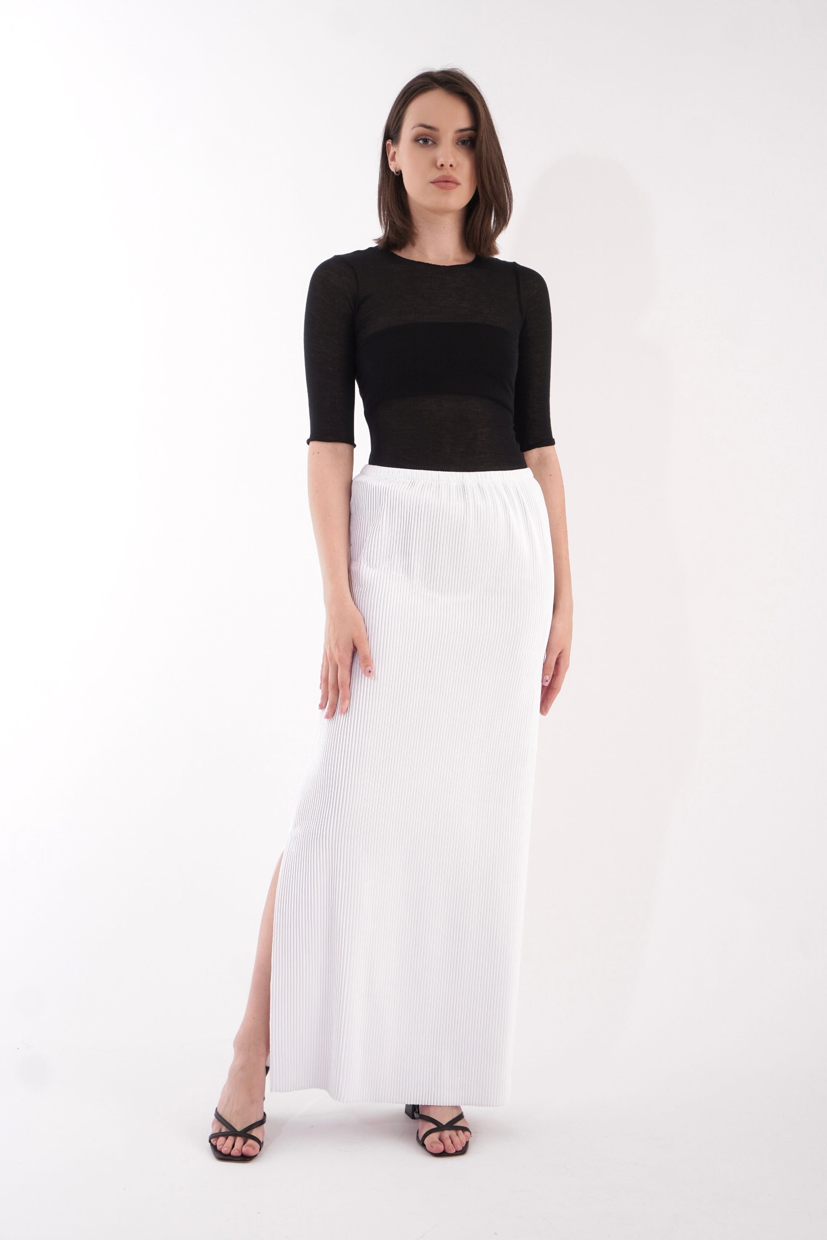  Miracle Plisse Skirt White Product Amoralle
