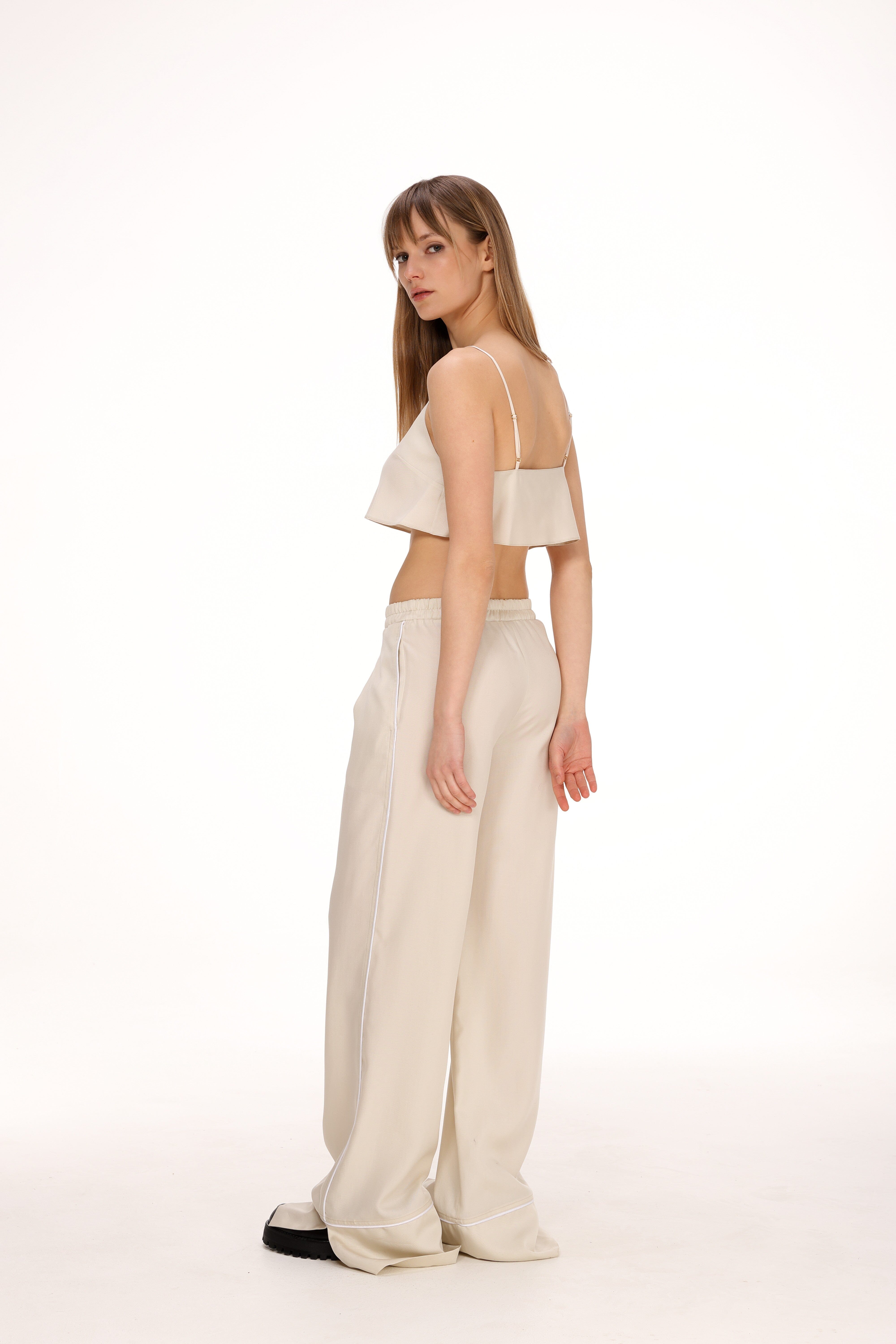  Pants with Slit in White Amoralle