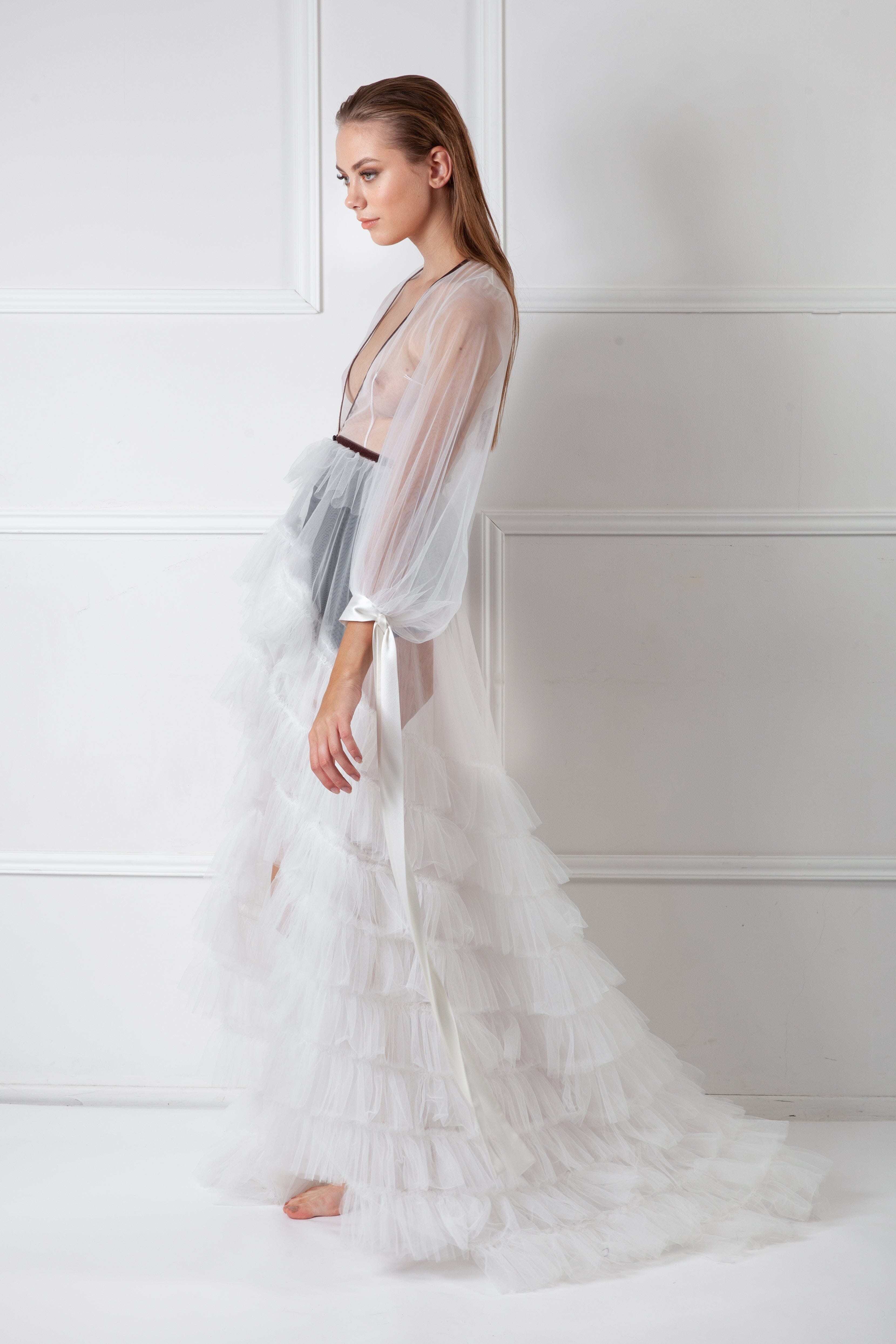  Petal Dusk Robe Ivory Amoralle