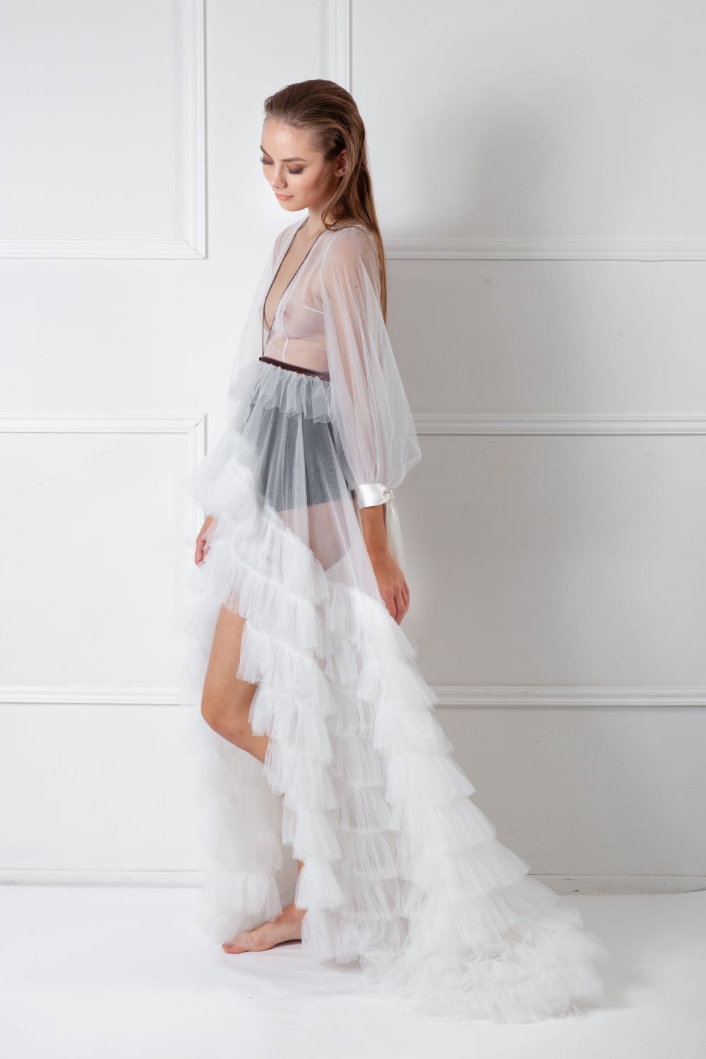  Petal Dusk Robe Ivory Amoralle