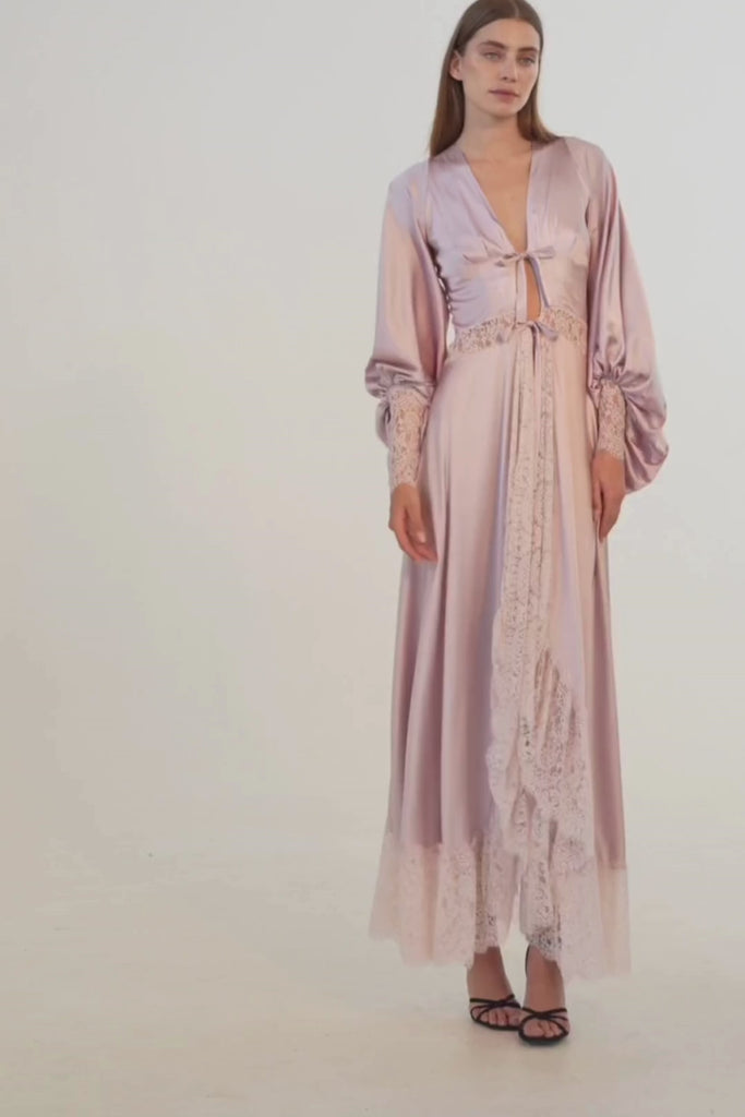 Lily Dream Robe Product Amoralle