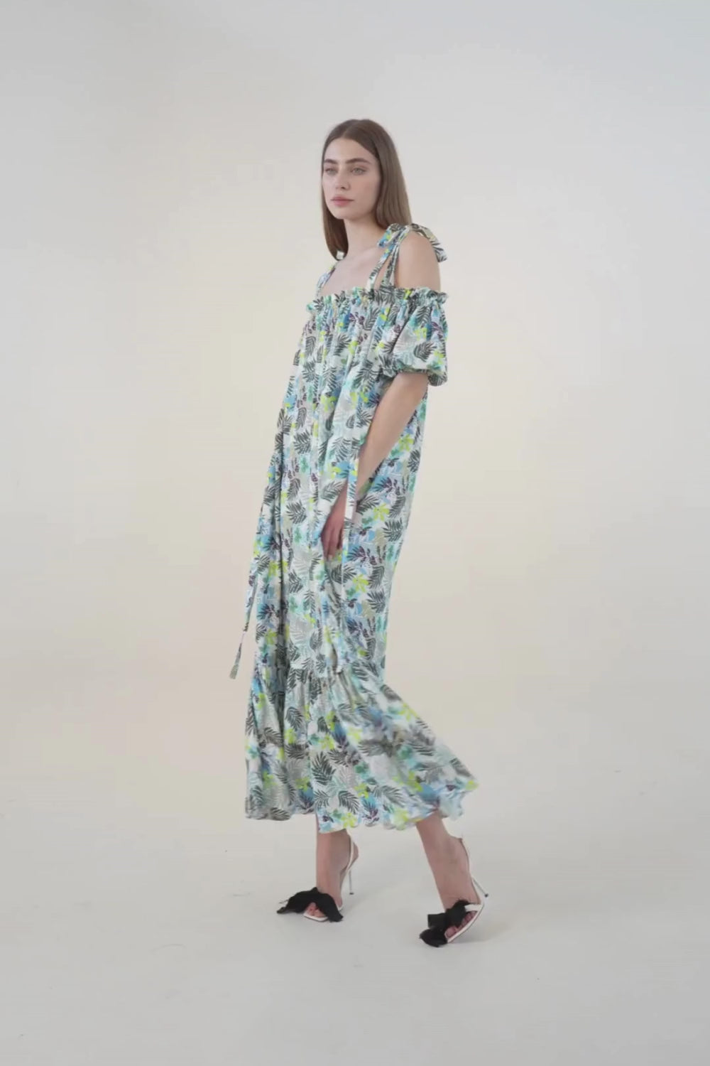 Scent of a Warm Summer Dress