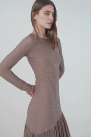 The Dress Of Love And Hope