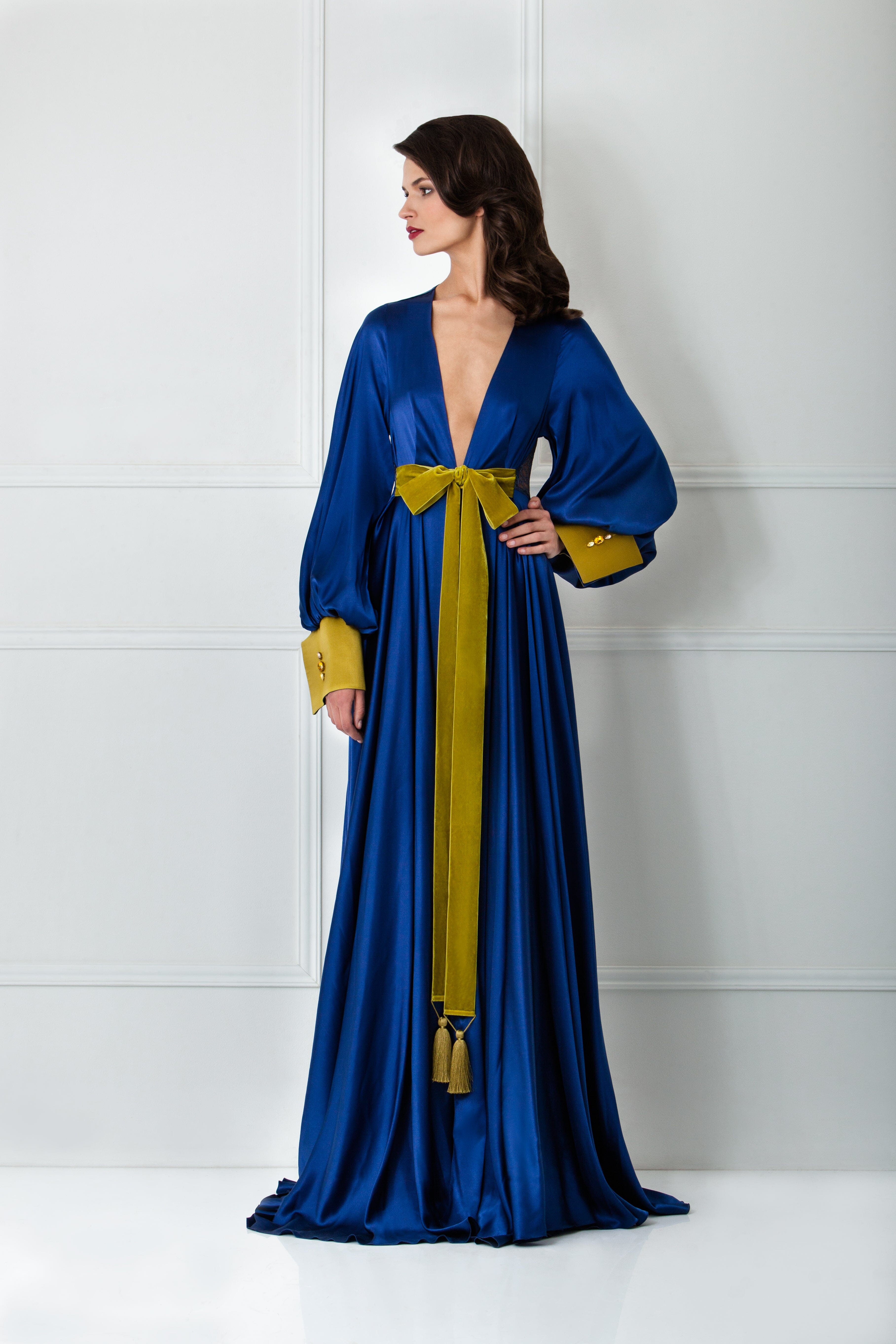  Sapphire Color Lace Back Silk Robe Product Amoralle