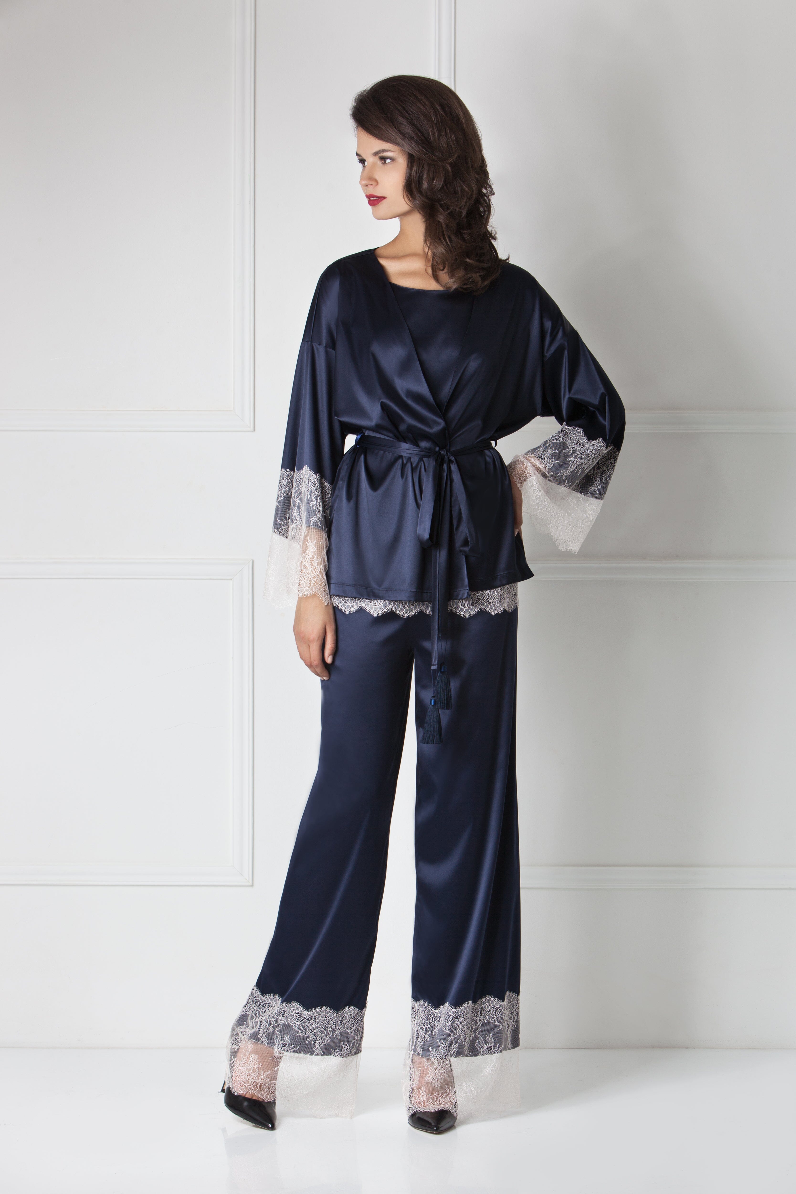  Satin Loungewear Set Product Amoralle