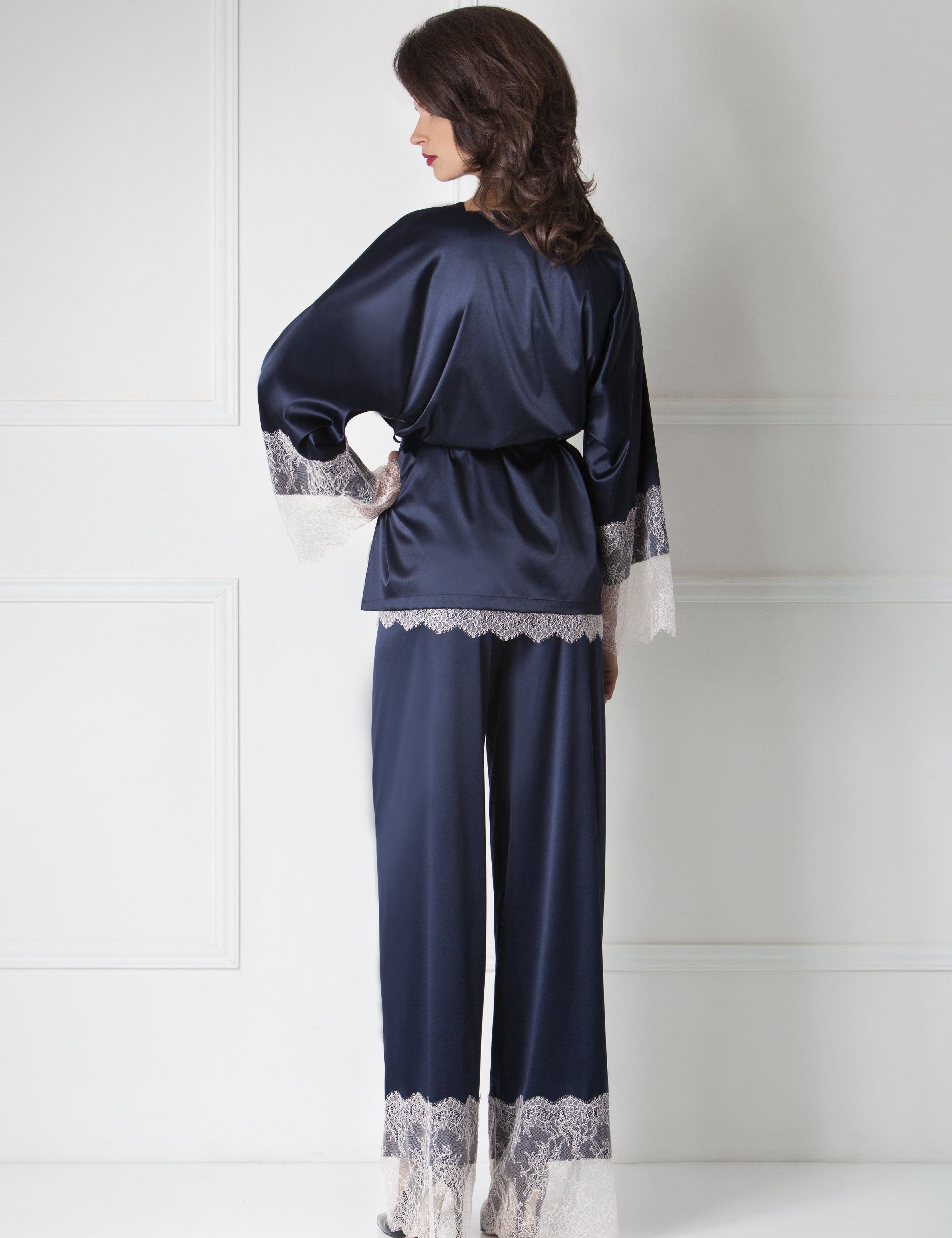  Satin Loungewear Set Product Amoralle