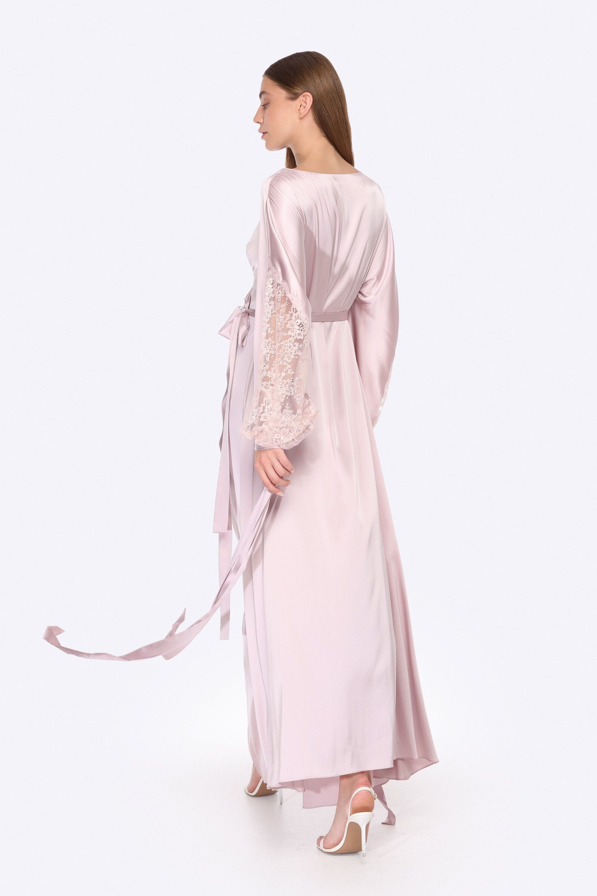  Silhouette of Seduction Robe Product Amoralle