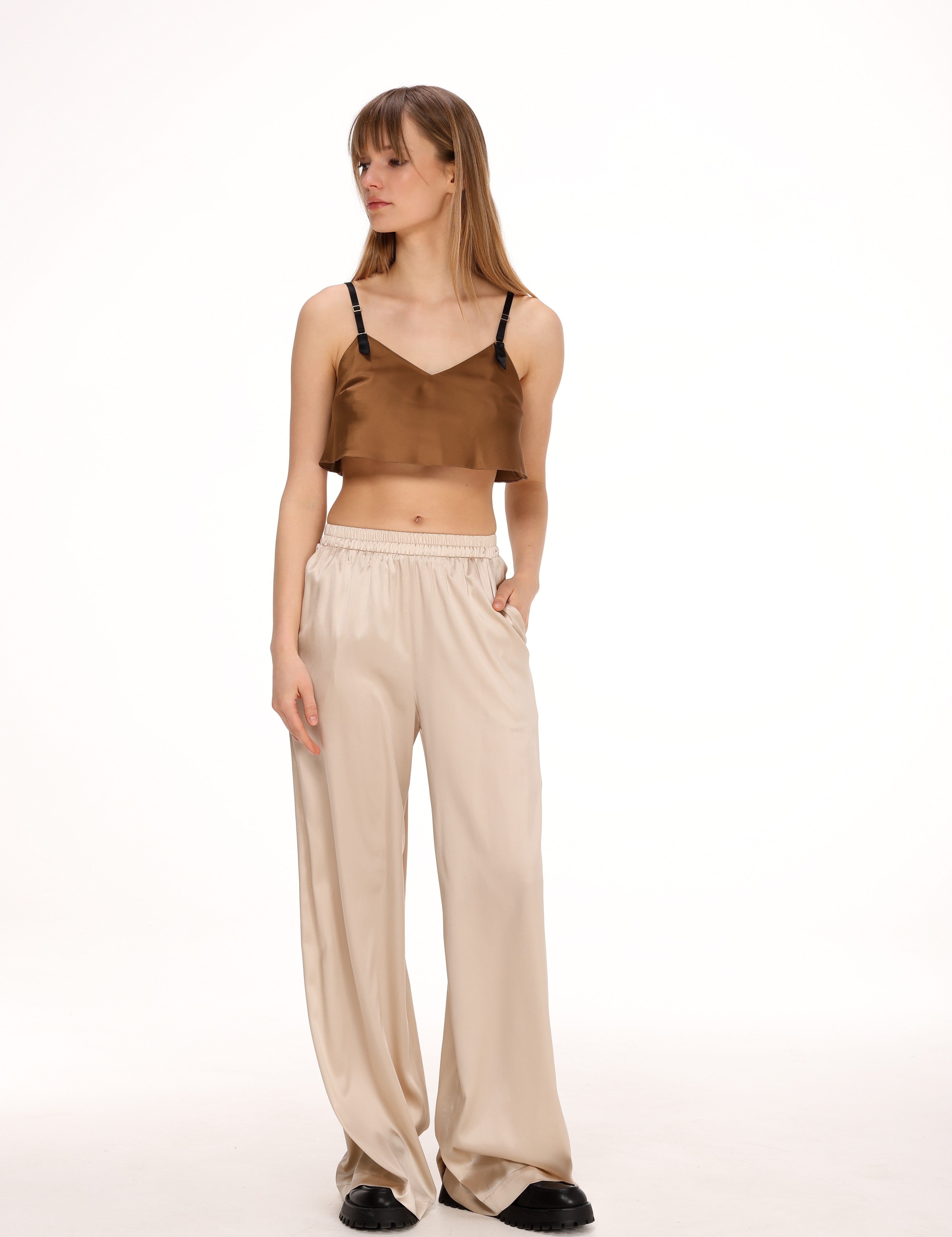  Silk Pants in Light Beige Product Amoralle