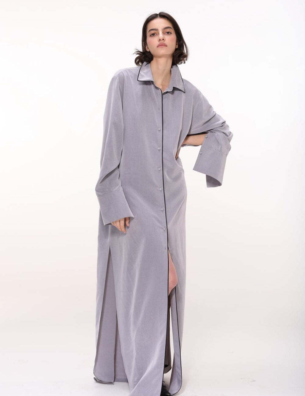  Stylish and Versatile Button-Down Shirt Product Amoralle