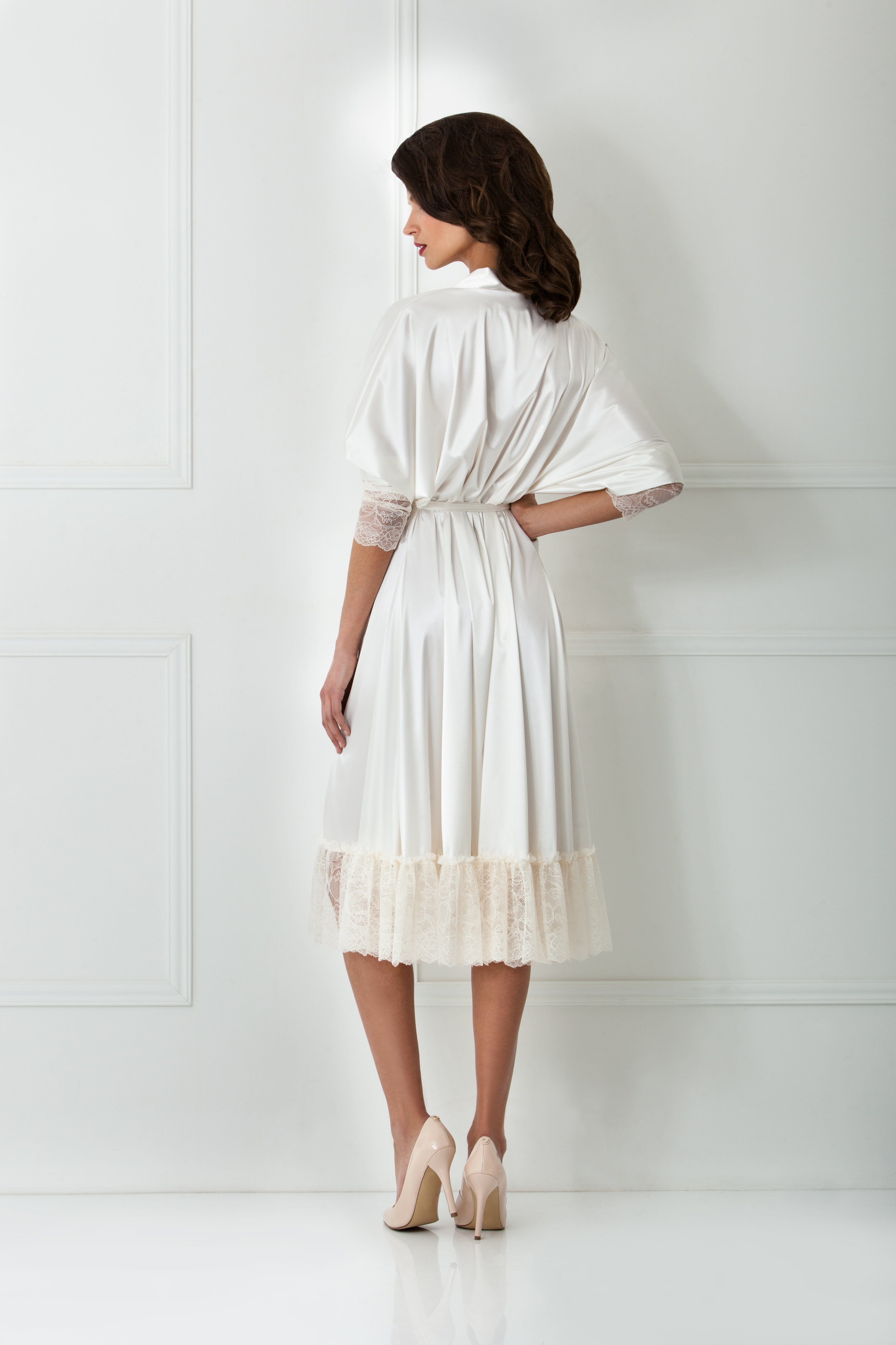  Sunday Robe Ivory Product Amoralle