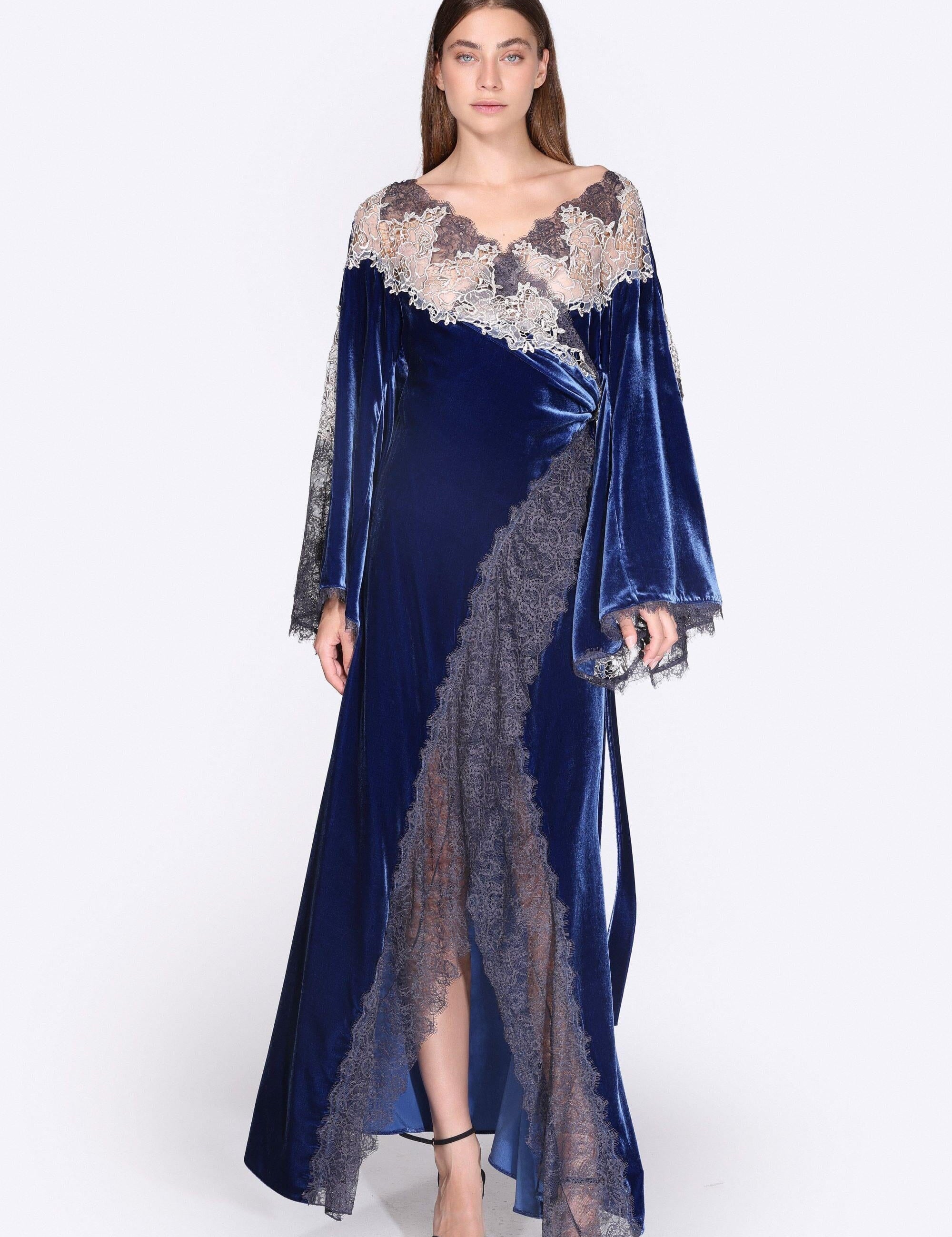  Whisper Of Lace Velvet Silk Robe Product Amoralle
