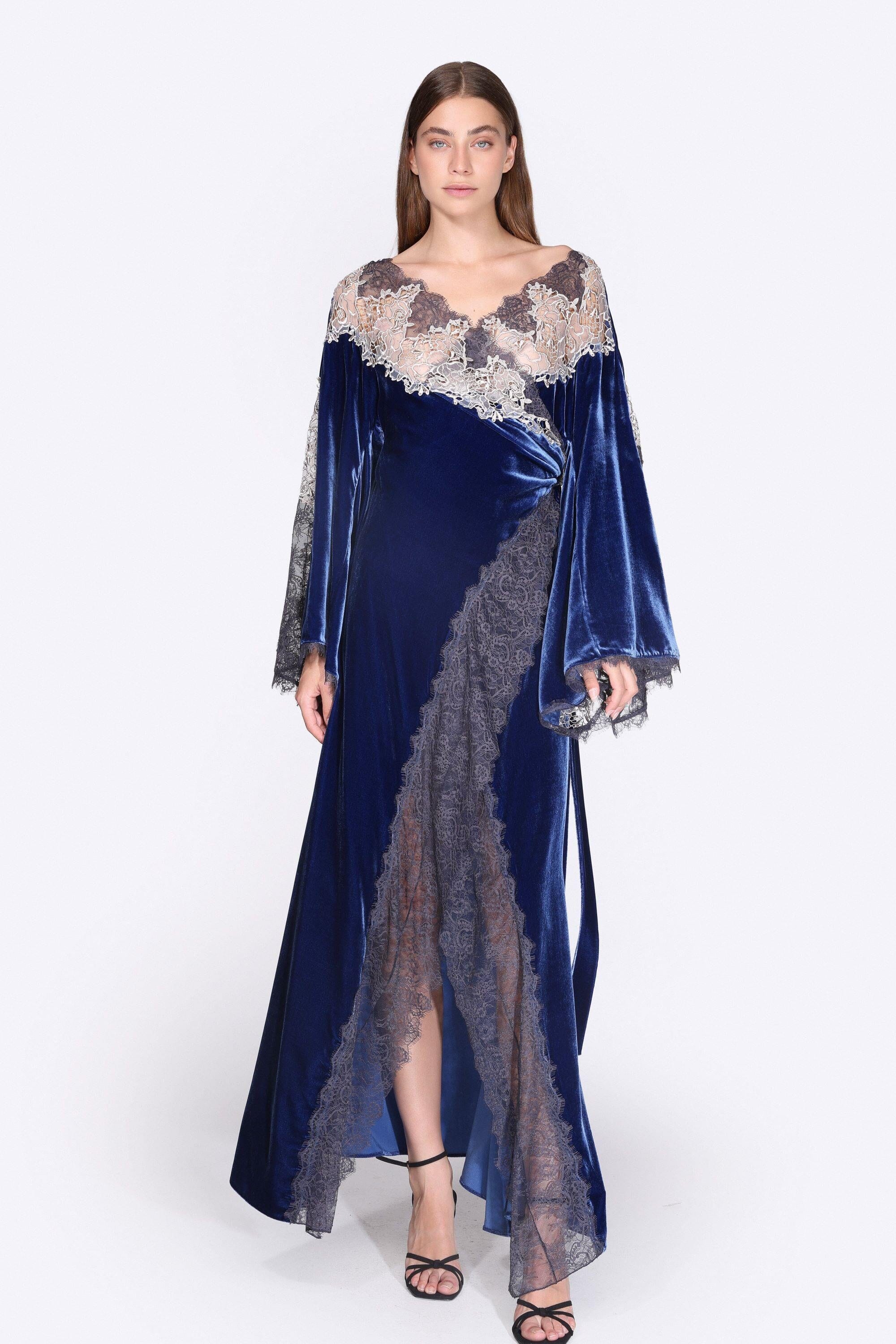  Whisper Of Lace Velvet Silk Robe Product Amoralle