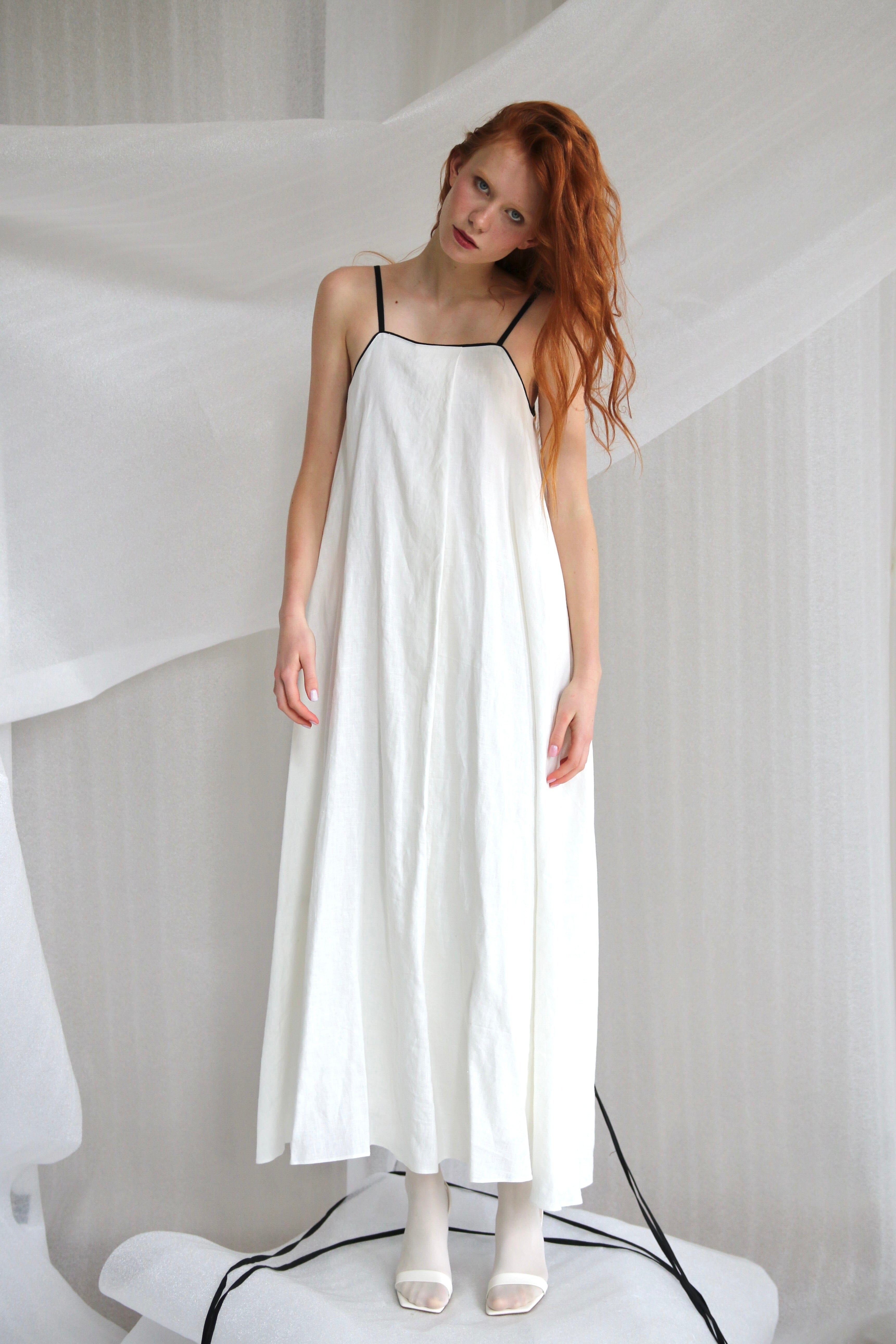  White Linen Dress With Black Straps Product Amoralle