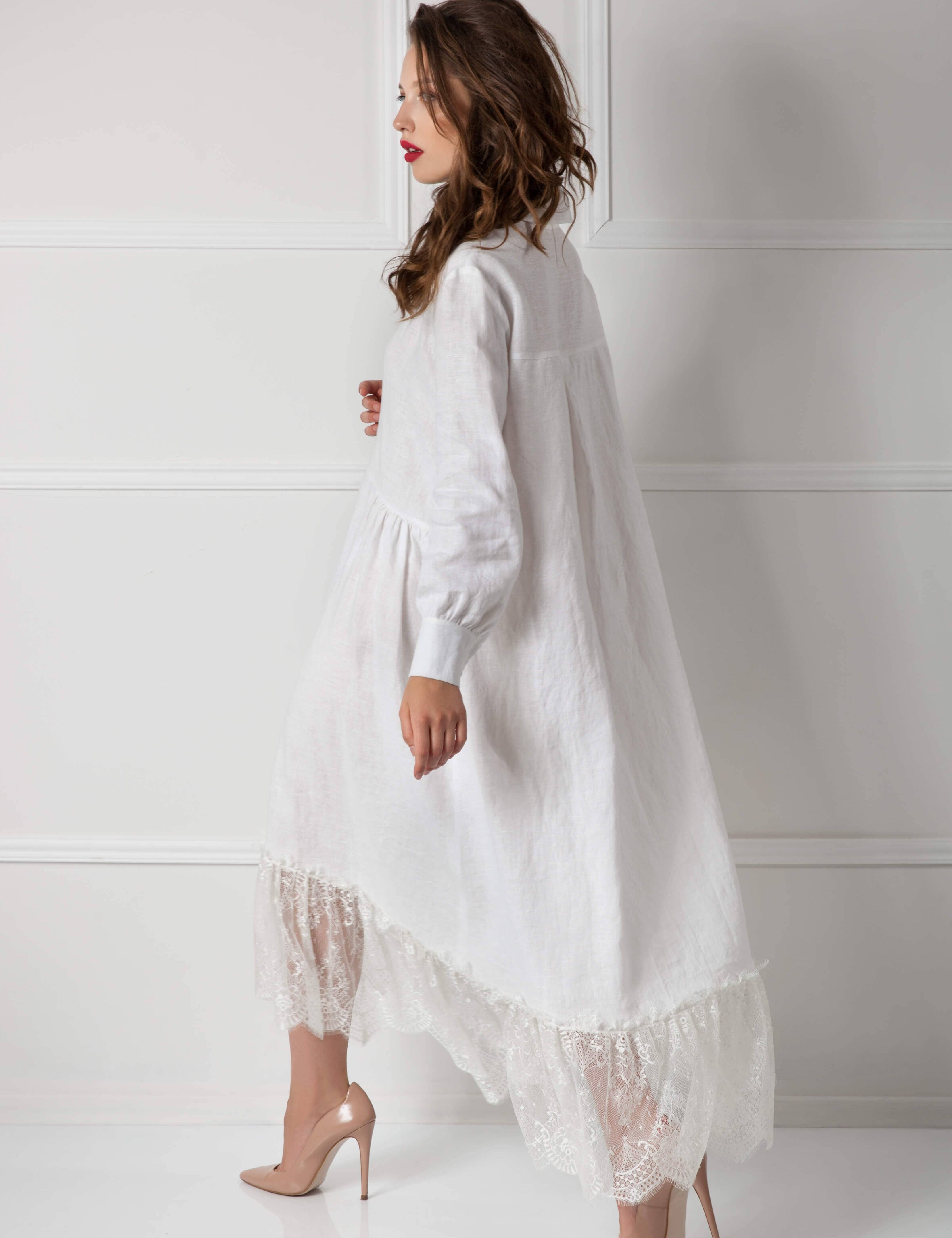  White Linen Dress with Lace and Buttons Product Amoralle