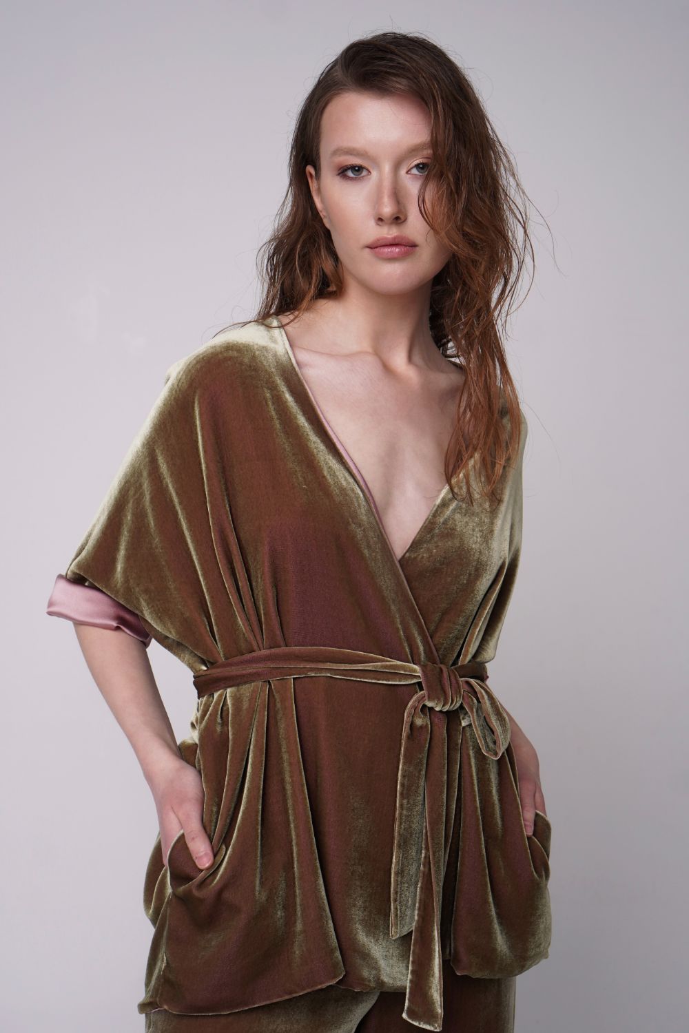  Airy Silk Velvet Set Olive Product SIA Glamoralle