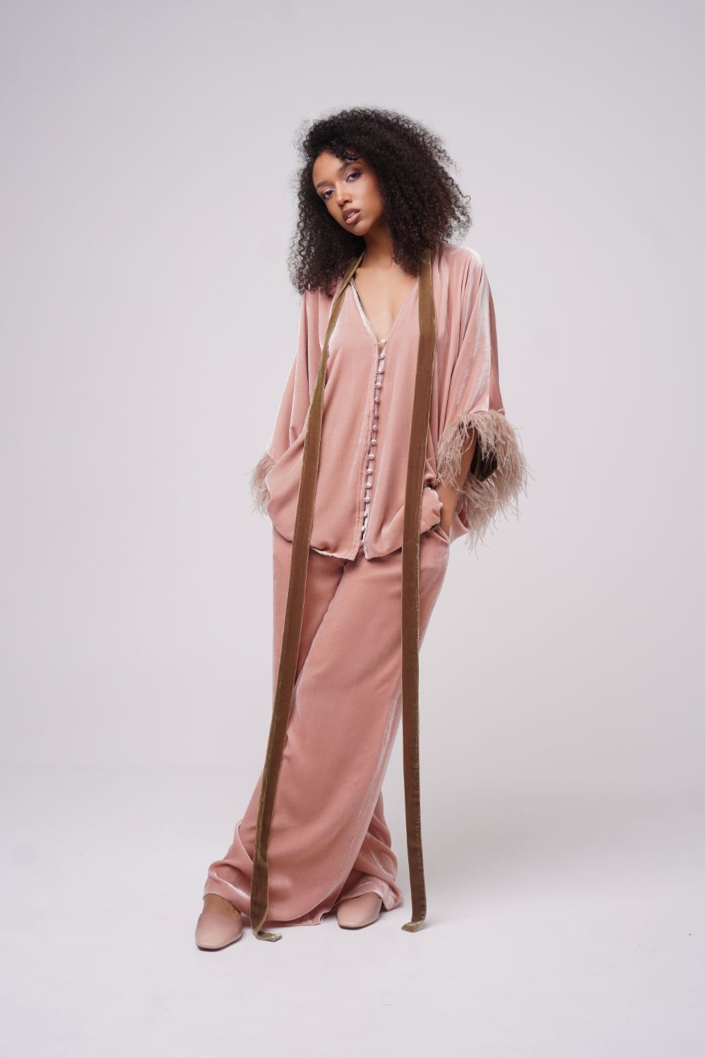 Earth Angel Silk Velvet Pajama Set Light Pink Product SIA Glamoralle