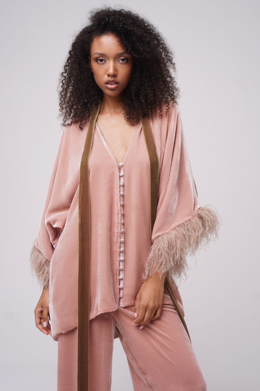  Earth Angel Silk Velvet Pajama Set Light Pink Product SIA Glamoralle