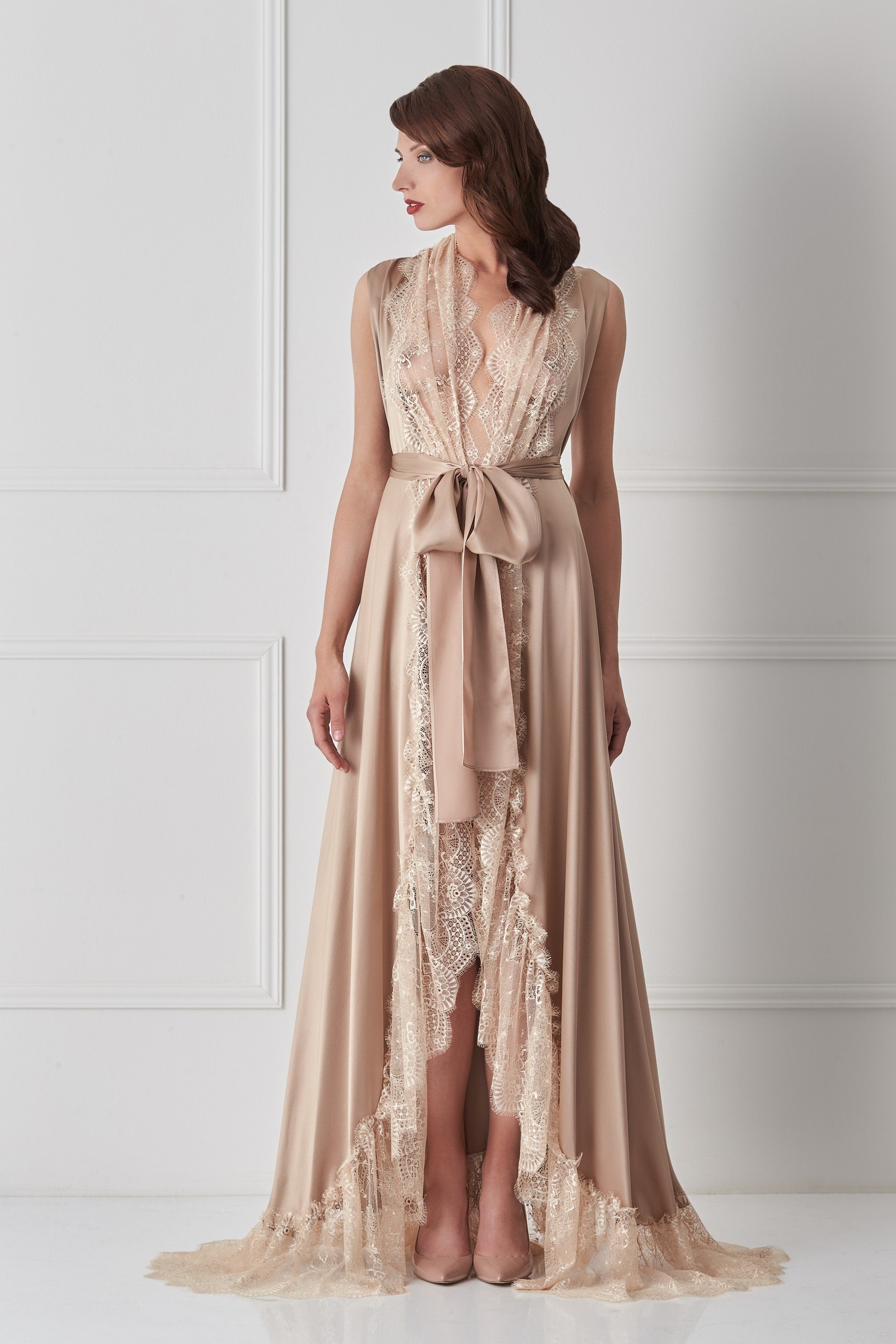  Fancy gown Gown Amoralle